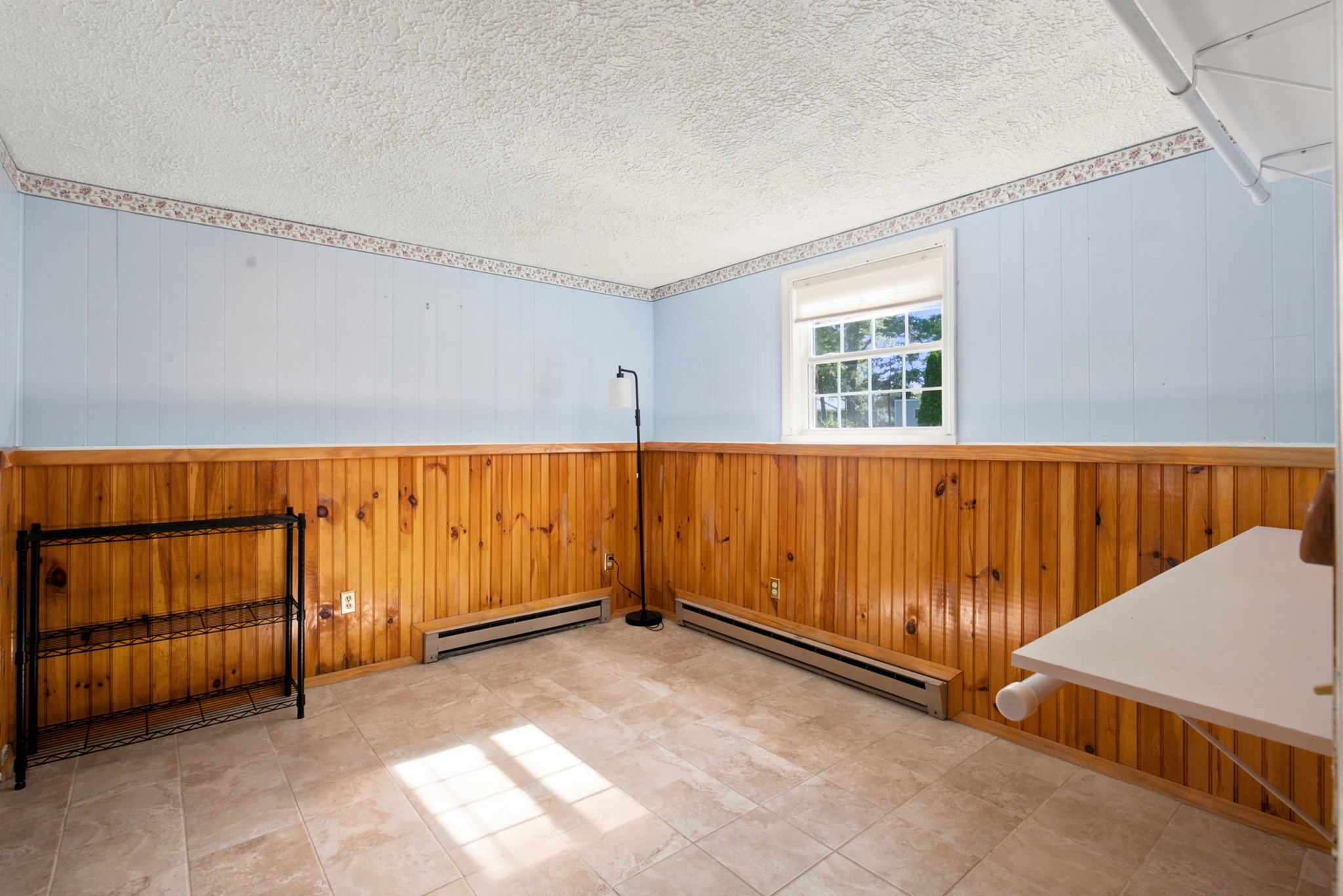 19 Sawdy Pond Avenue