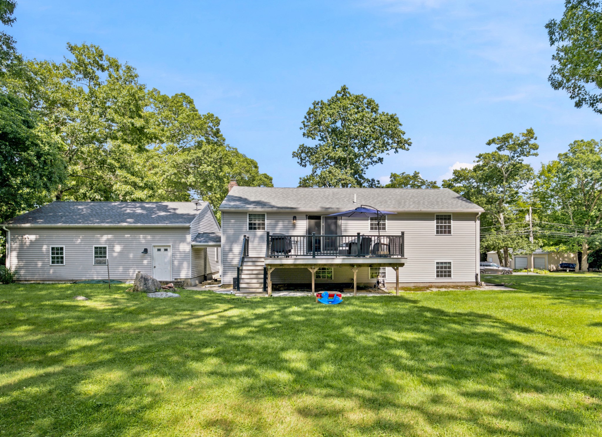 19 Sawdy Pond Avenue