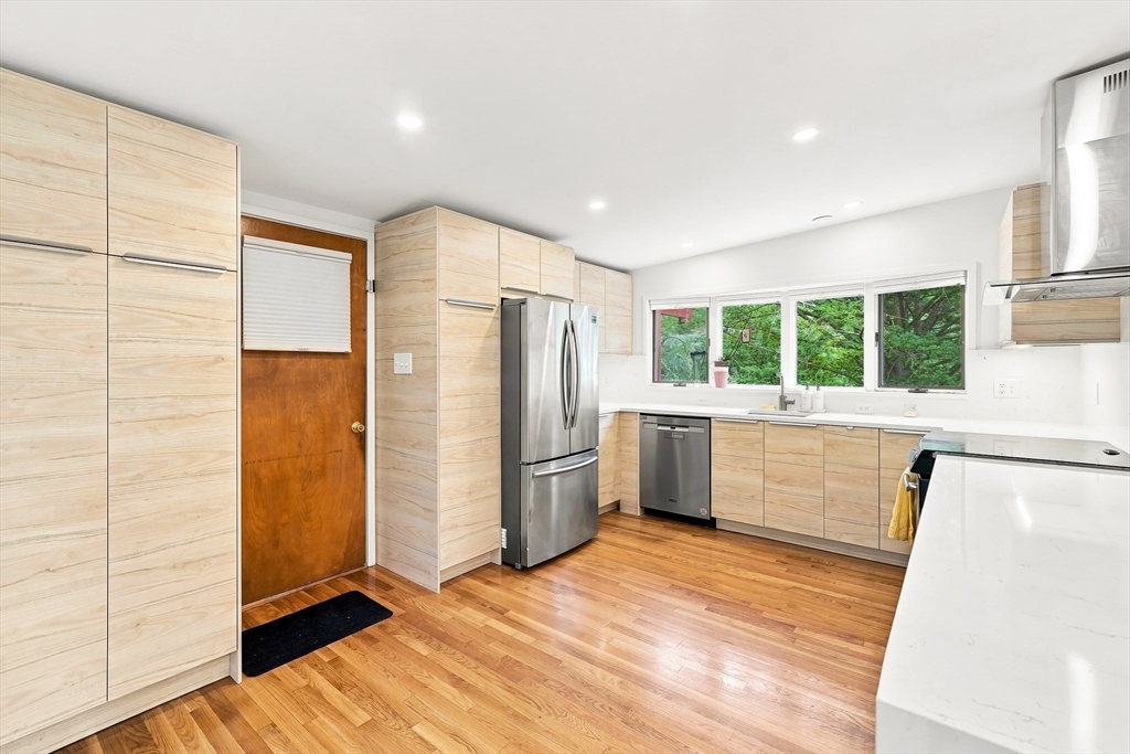 8 Patterson Rd # 8