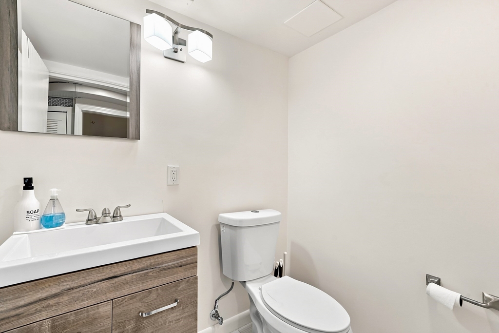 8 Patterson Rd # 8