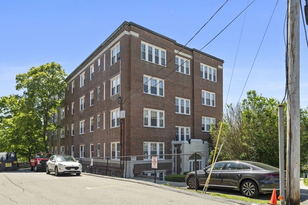 21 Bradlee Rd # 54
