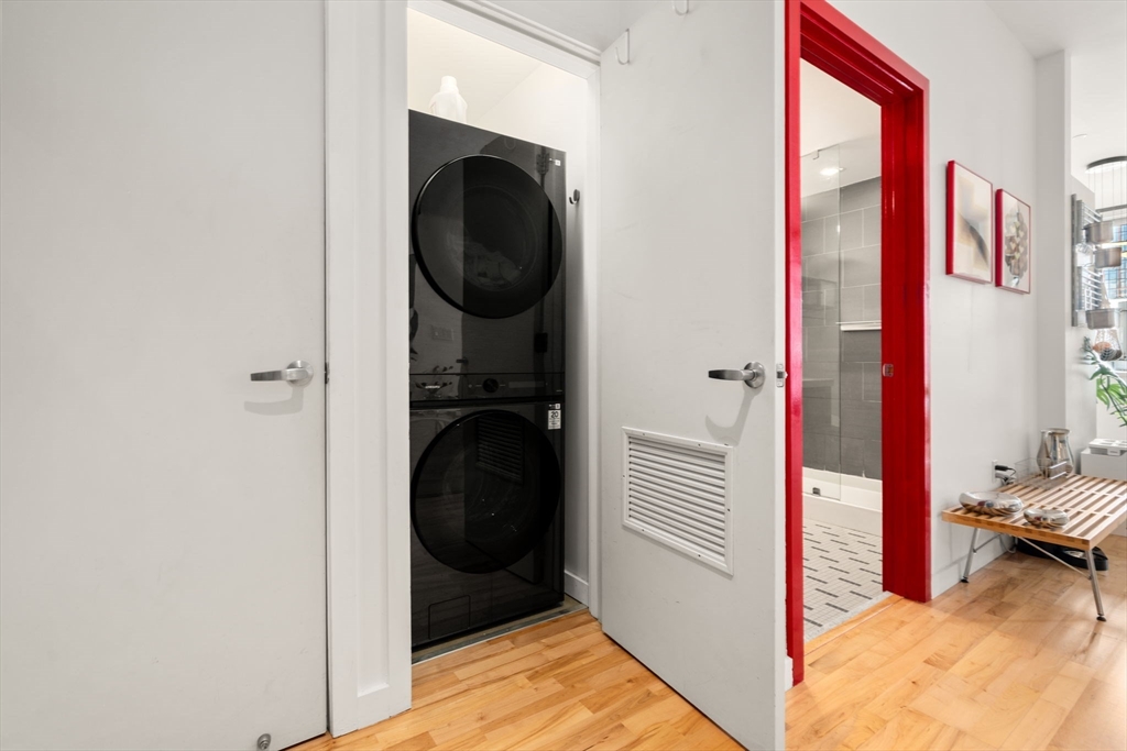 346 Congress Street # 608