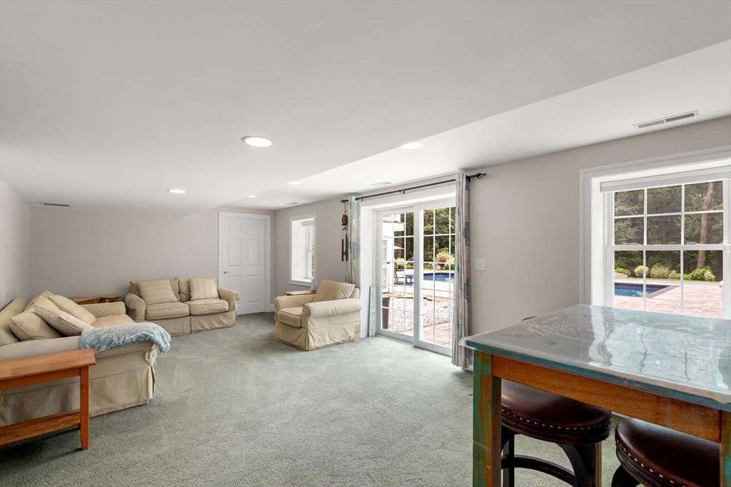 320 High Plain Road