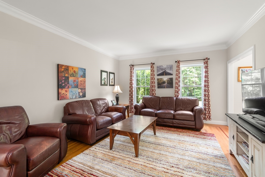 320 High Plain Road