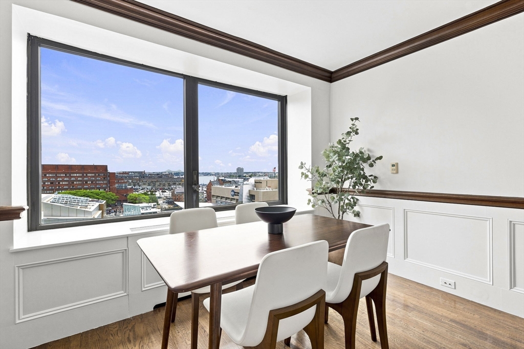 85 E India Row # 8A