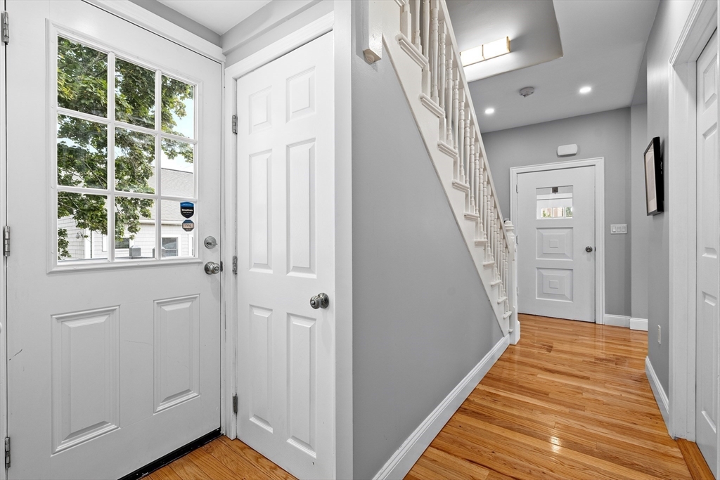 545 Washington St