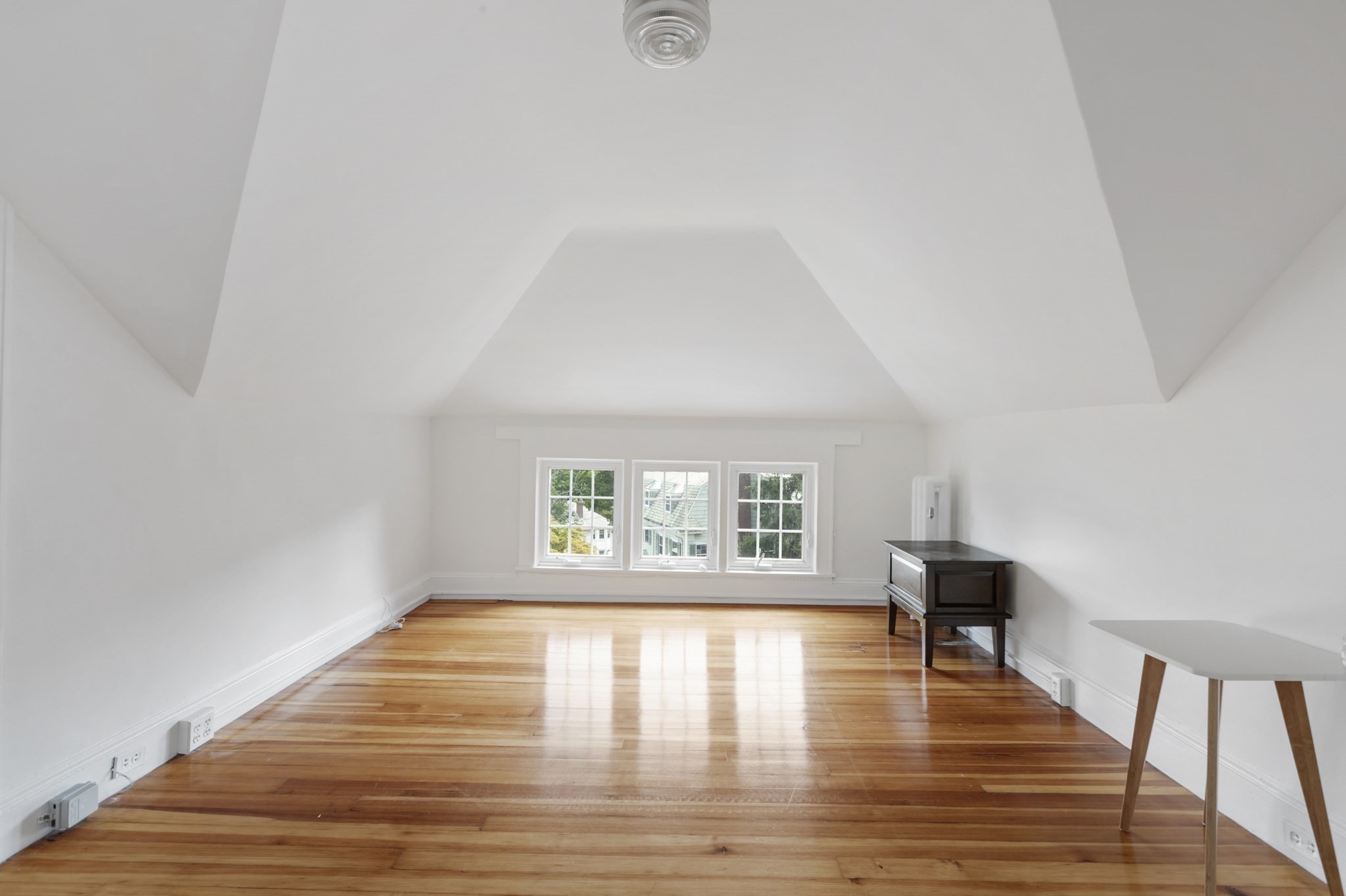 5 Moss Hill Rd