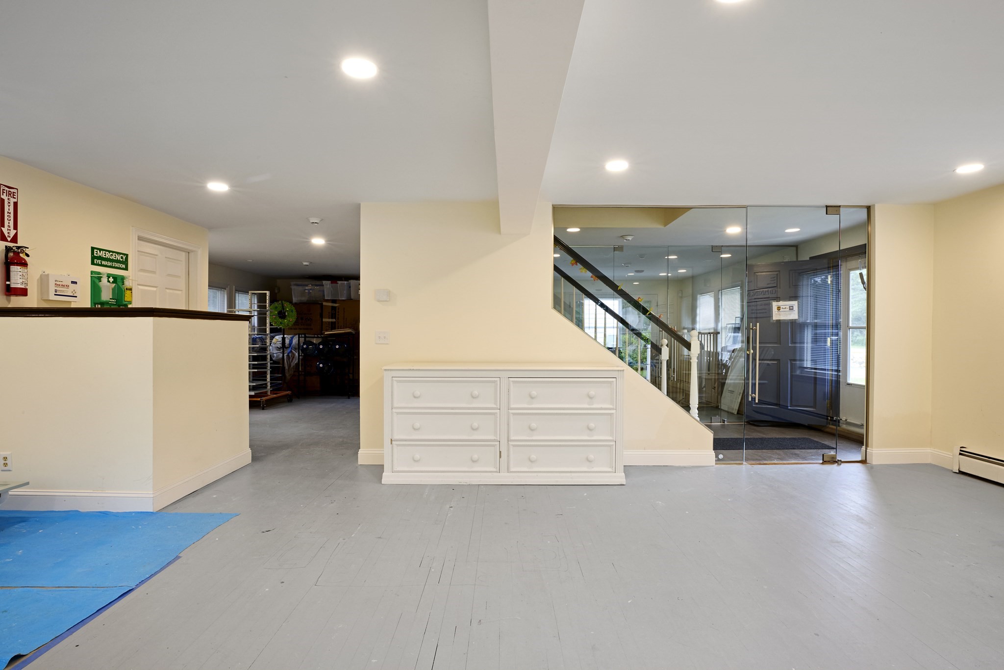 4 Edgerton Dr