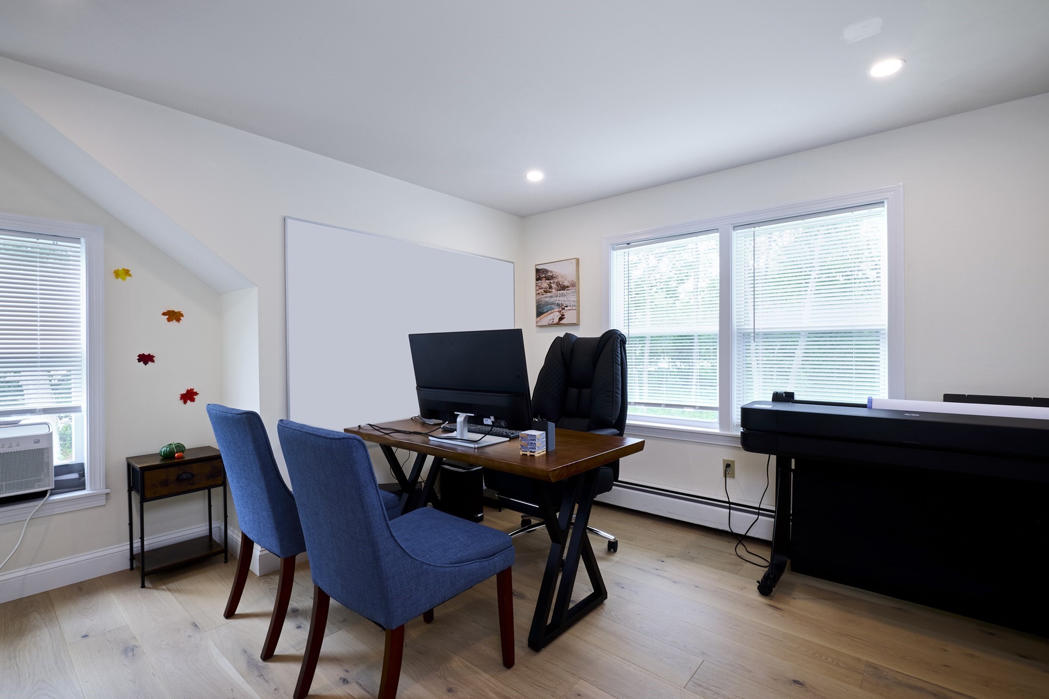4 Edgerton Dr