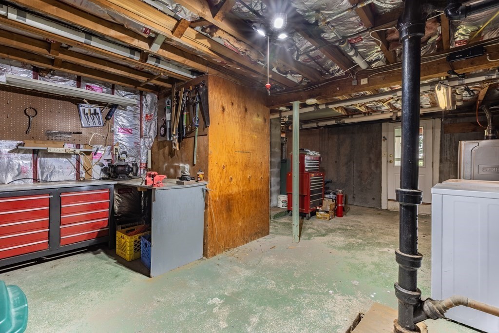 31 Anna Rd