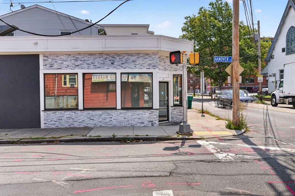 61 Franklin St