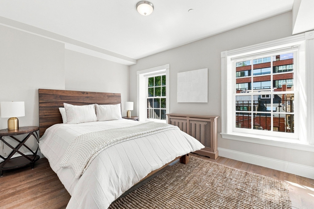 31 Bowdoin St # 4