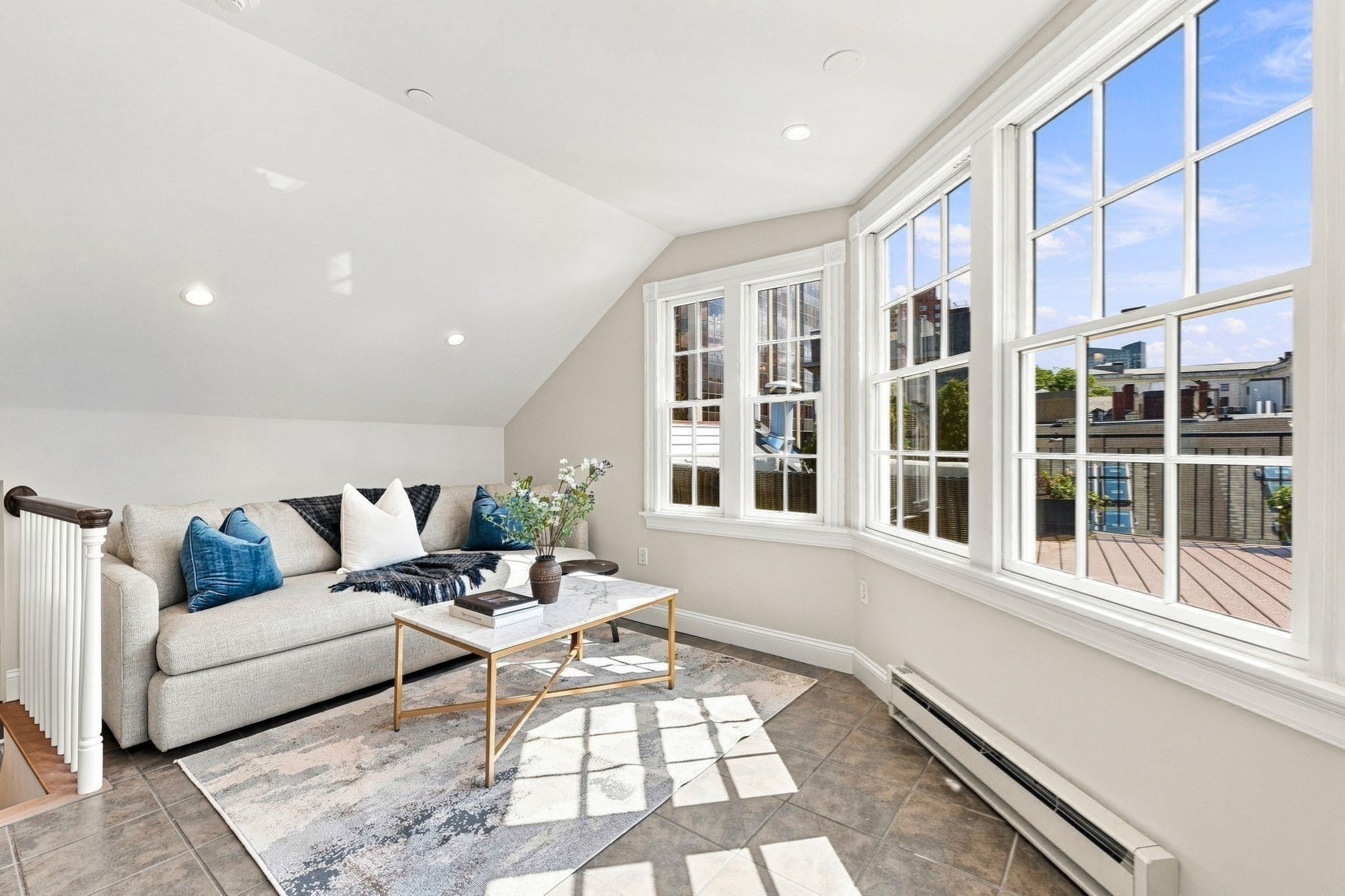 31 Bowdoin St # 4