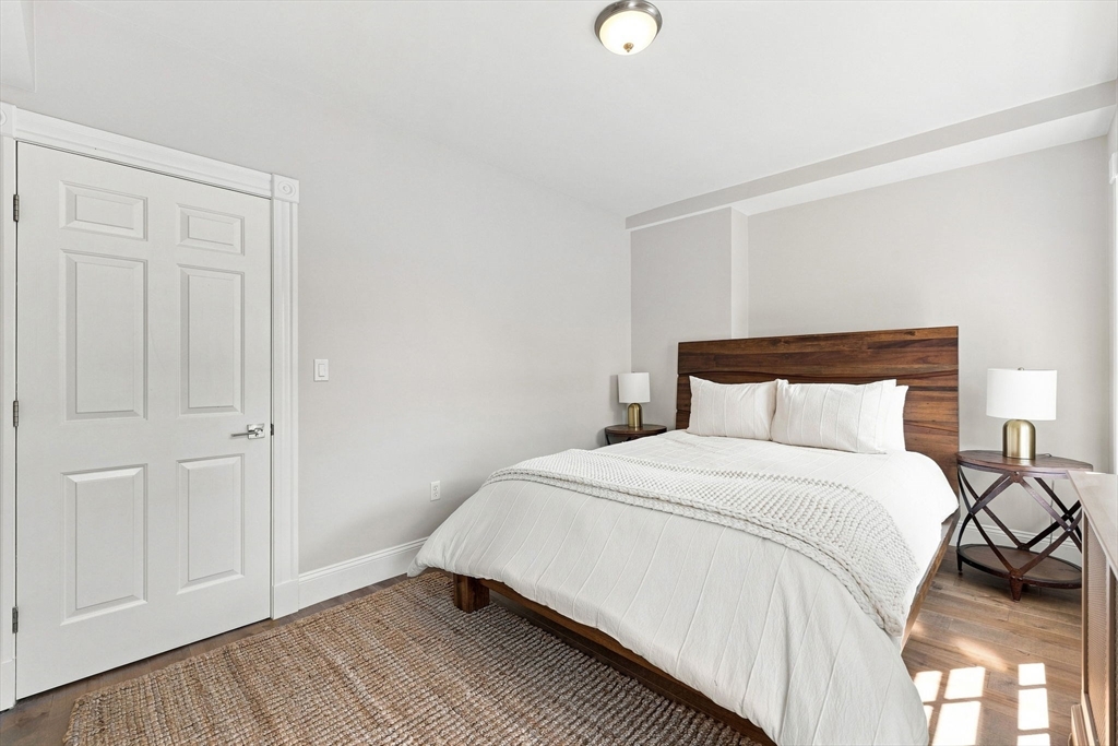 31 Bowdoin St # 4