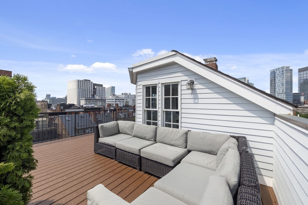 31 Bowdoin St # 4