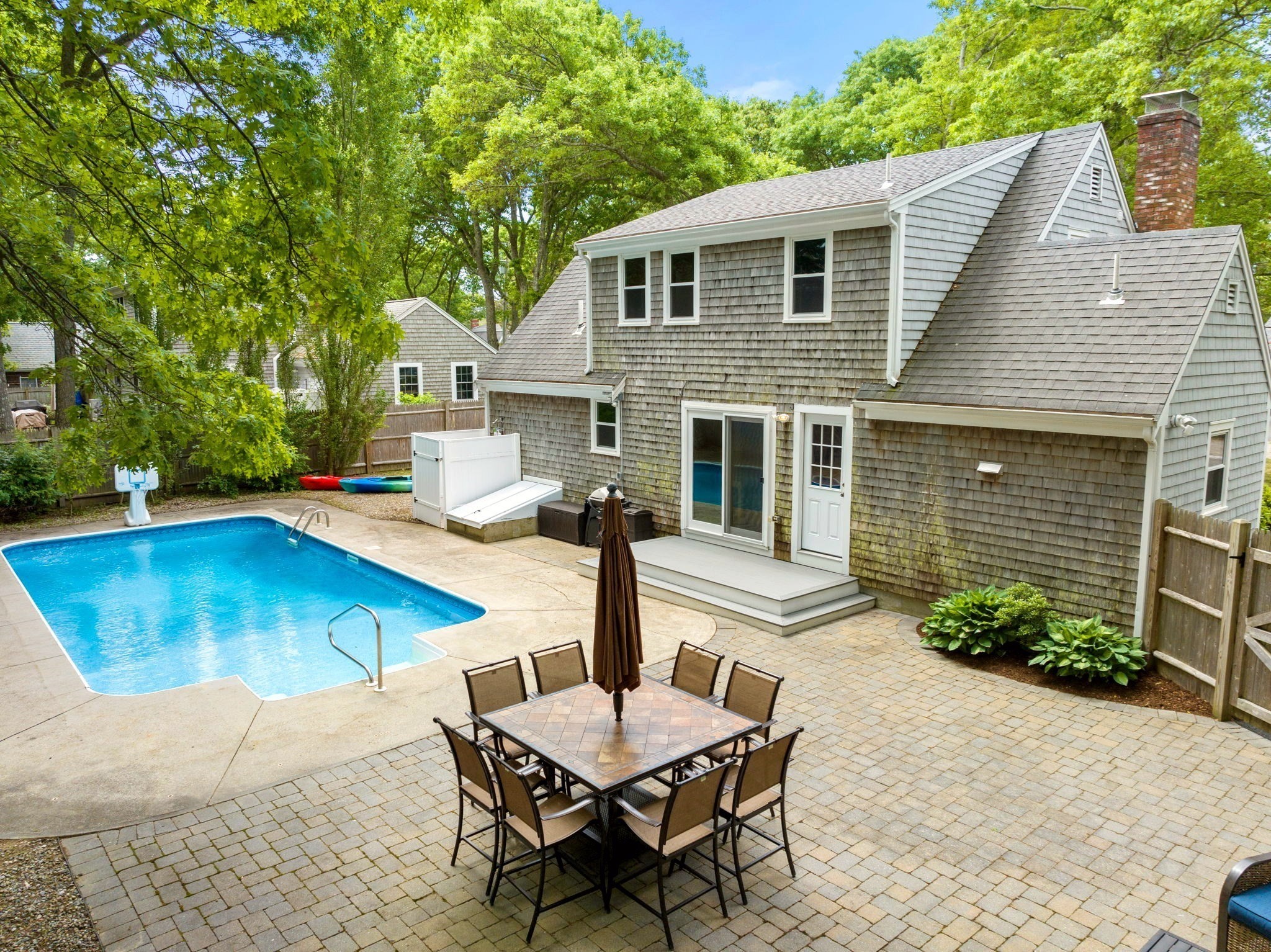 24 E Harbor Dr