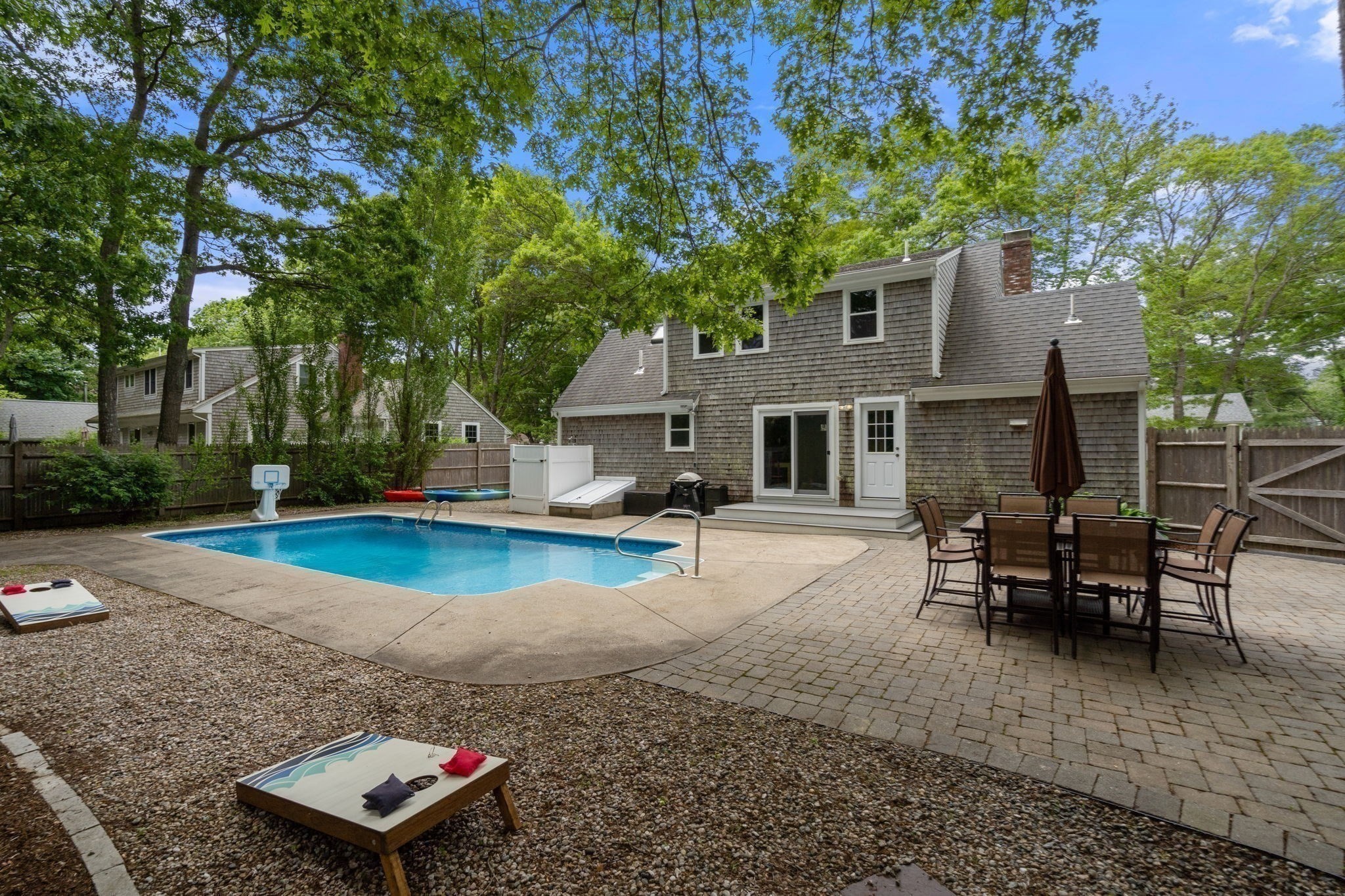 24 E Harbor Dr