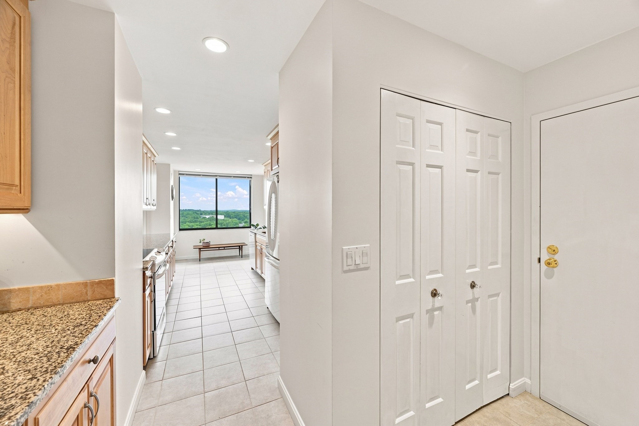 40 Village Rd # 1608