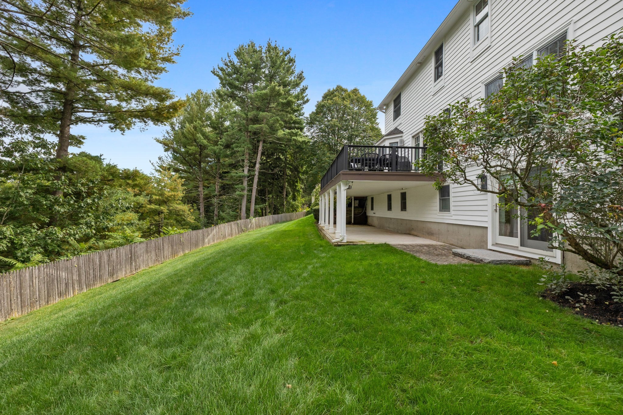 35 Smithshire Estates