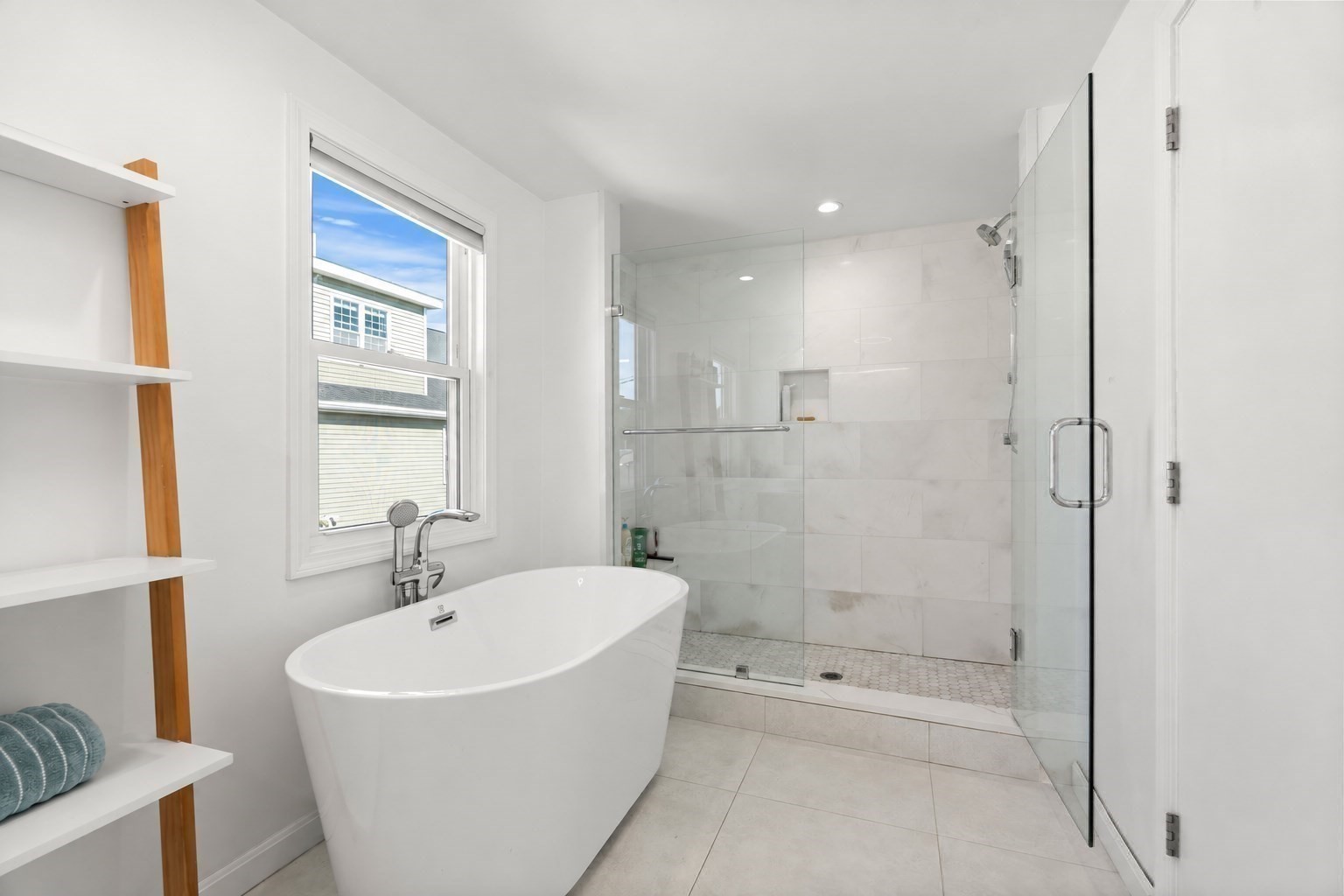 70 Haith St