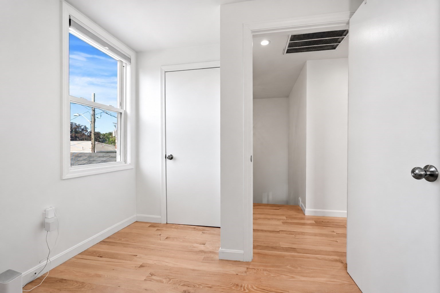 70 Haith St