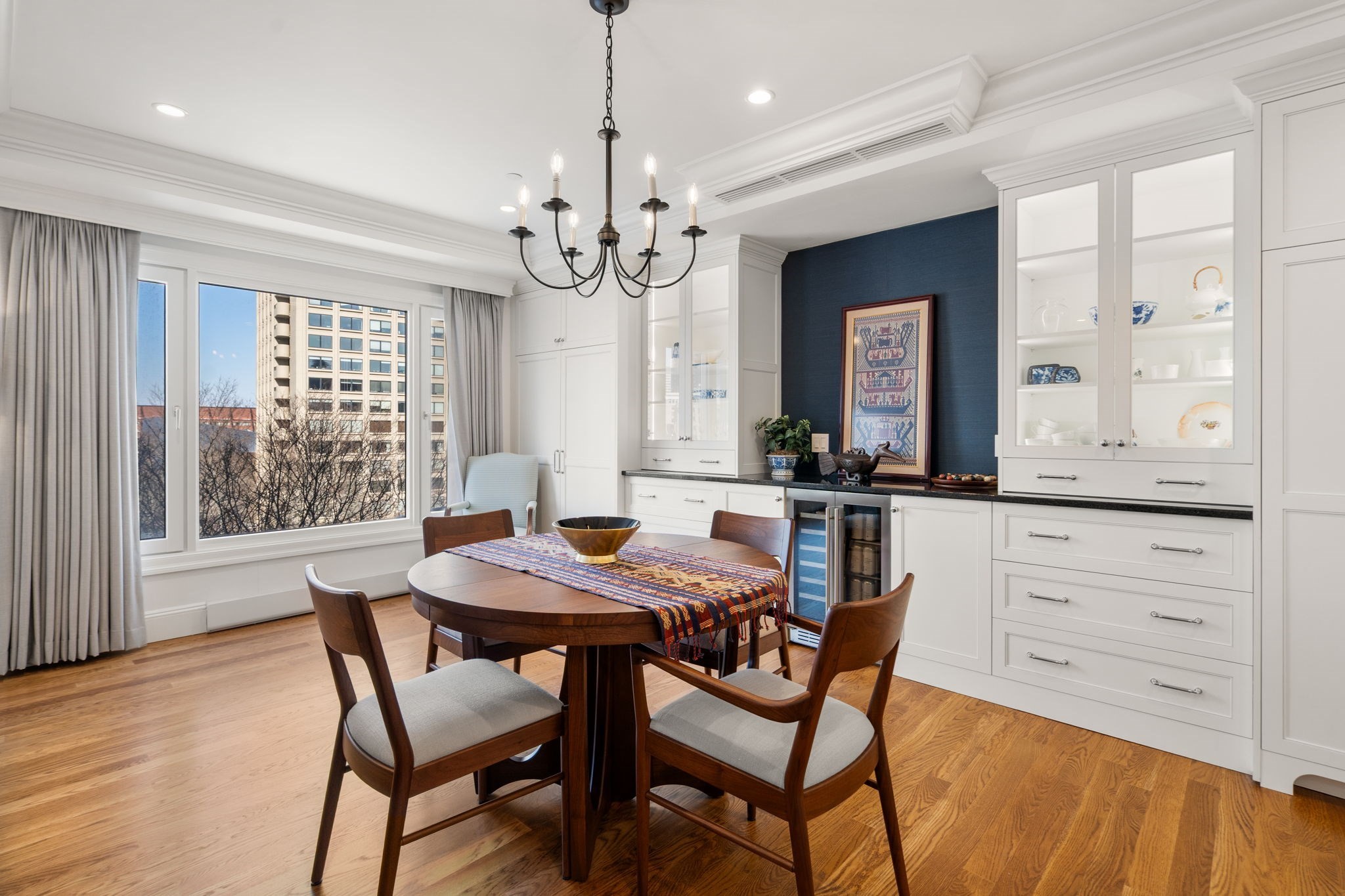 20 Rowes Wharf # 701
