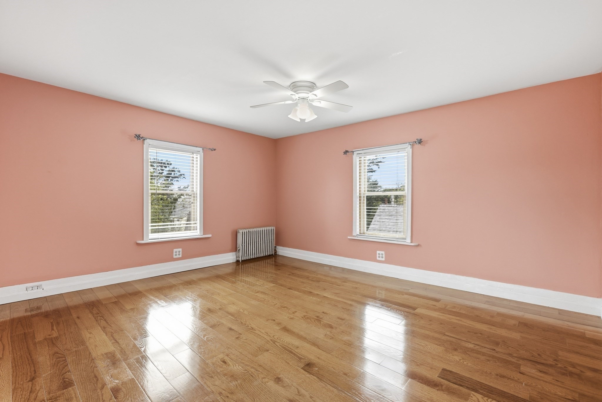 29 Woodlawn