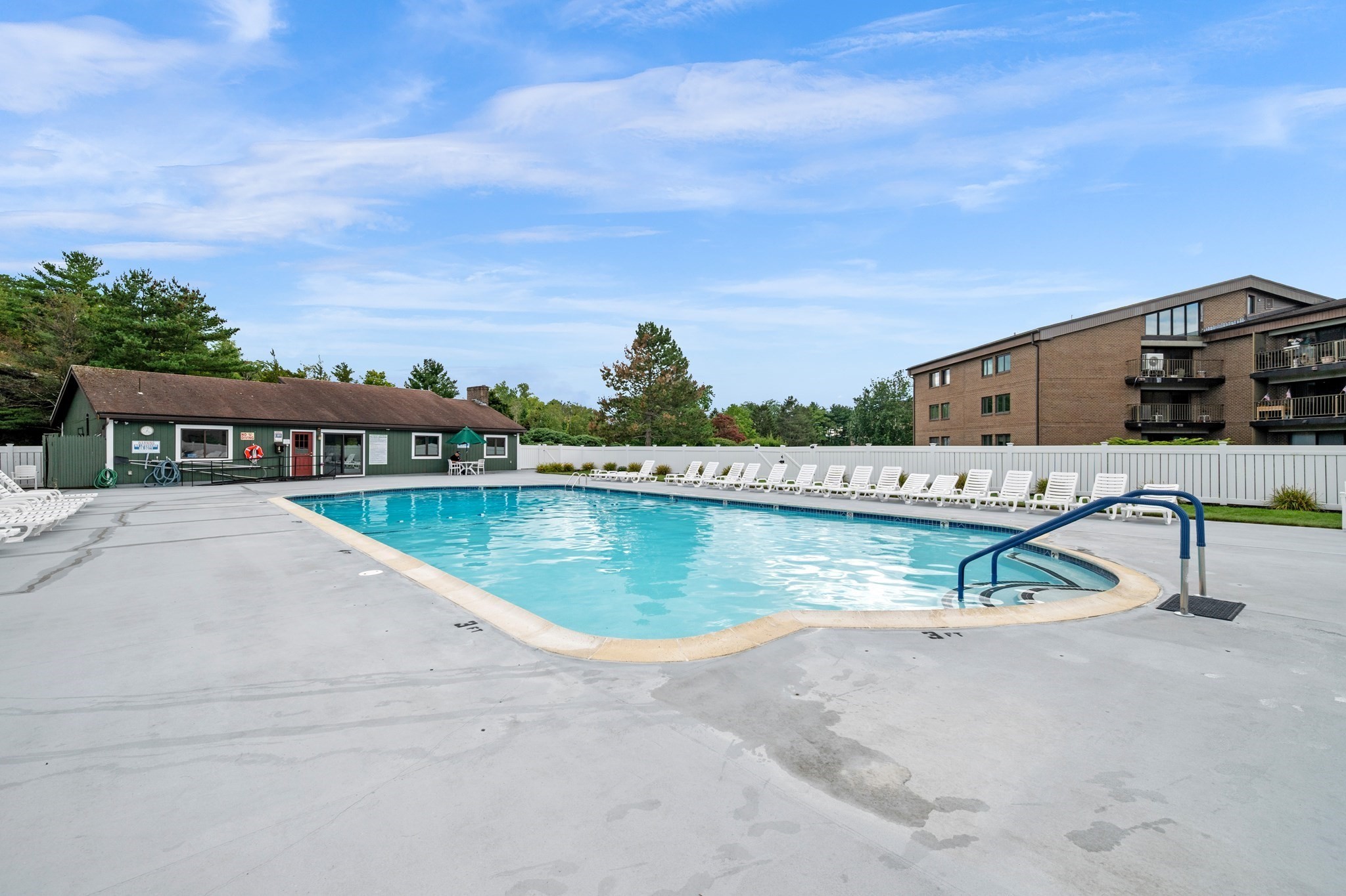 12 Ledgewood Way # 21