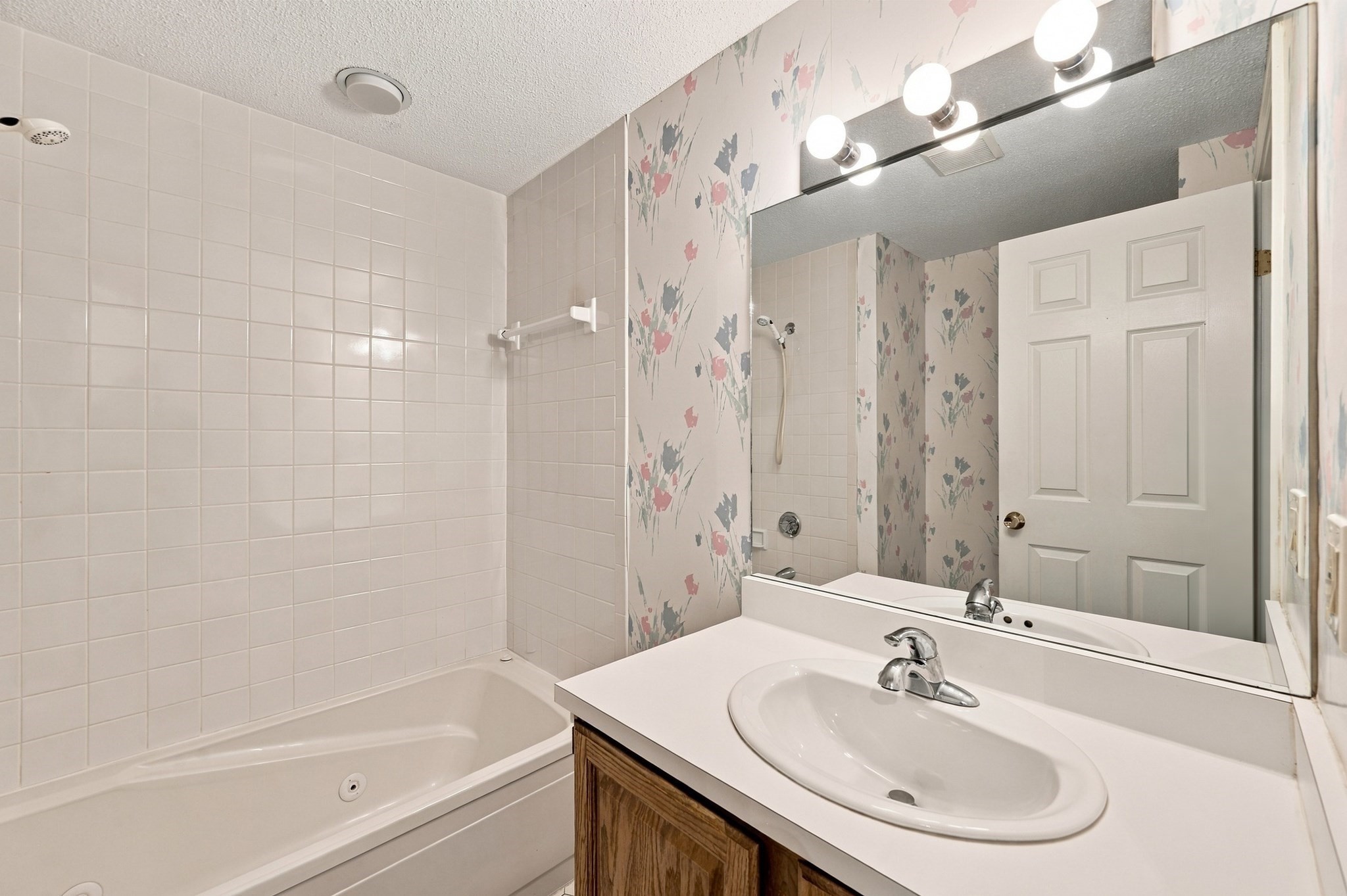 12 Ledgewood Way # 21