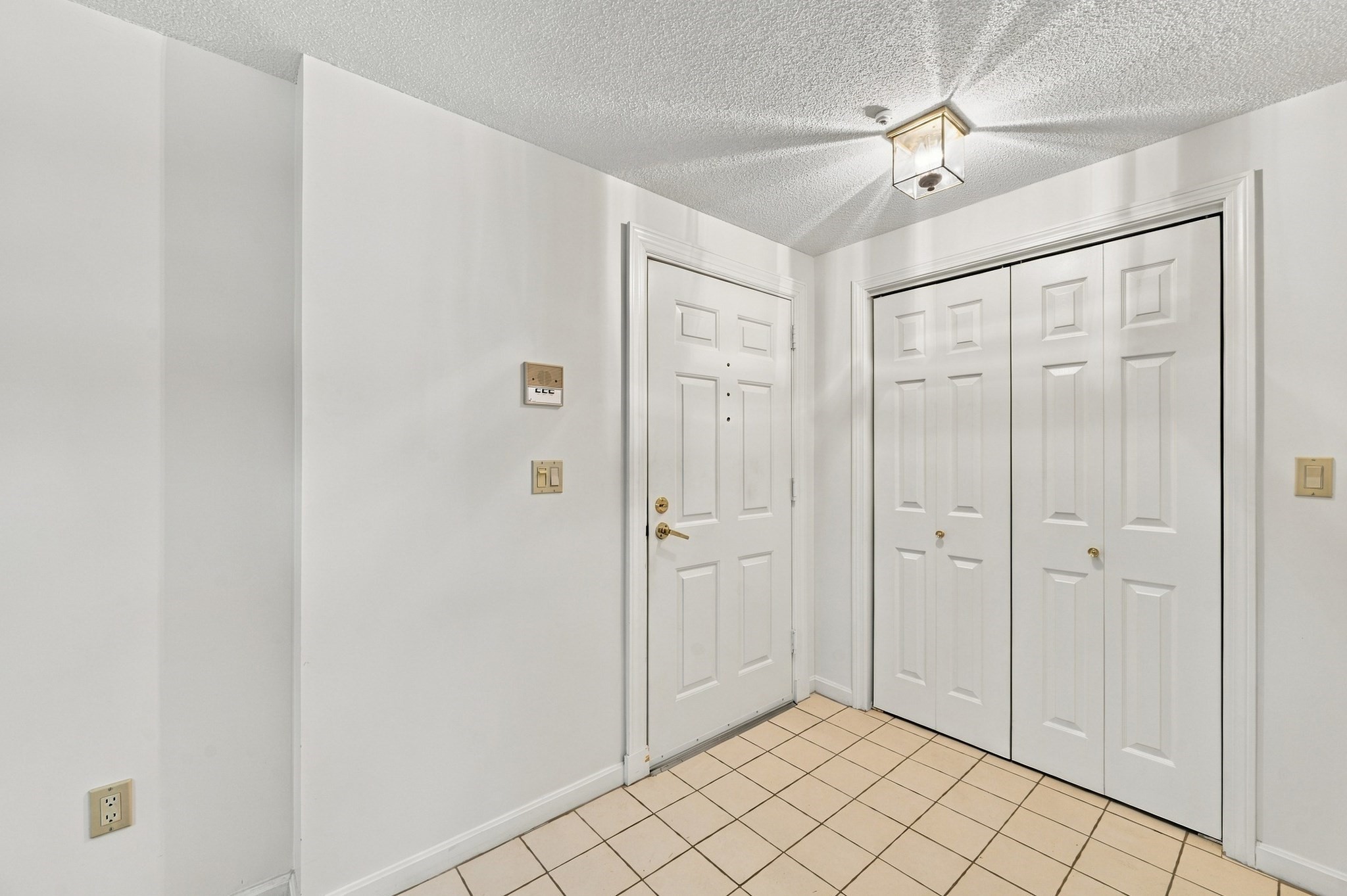 12 Ledgewood Way # 21