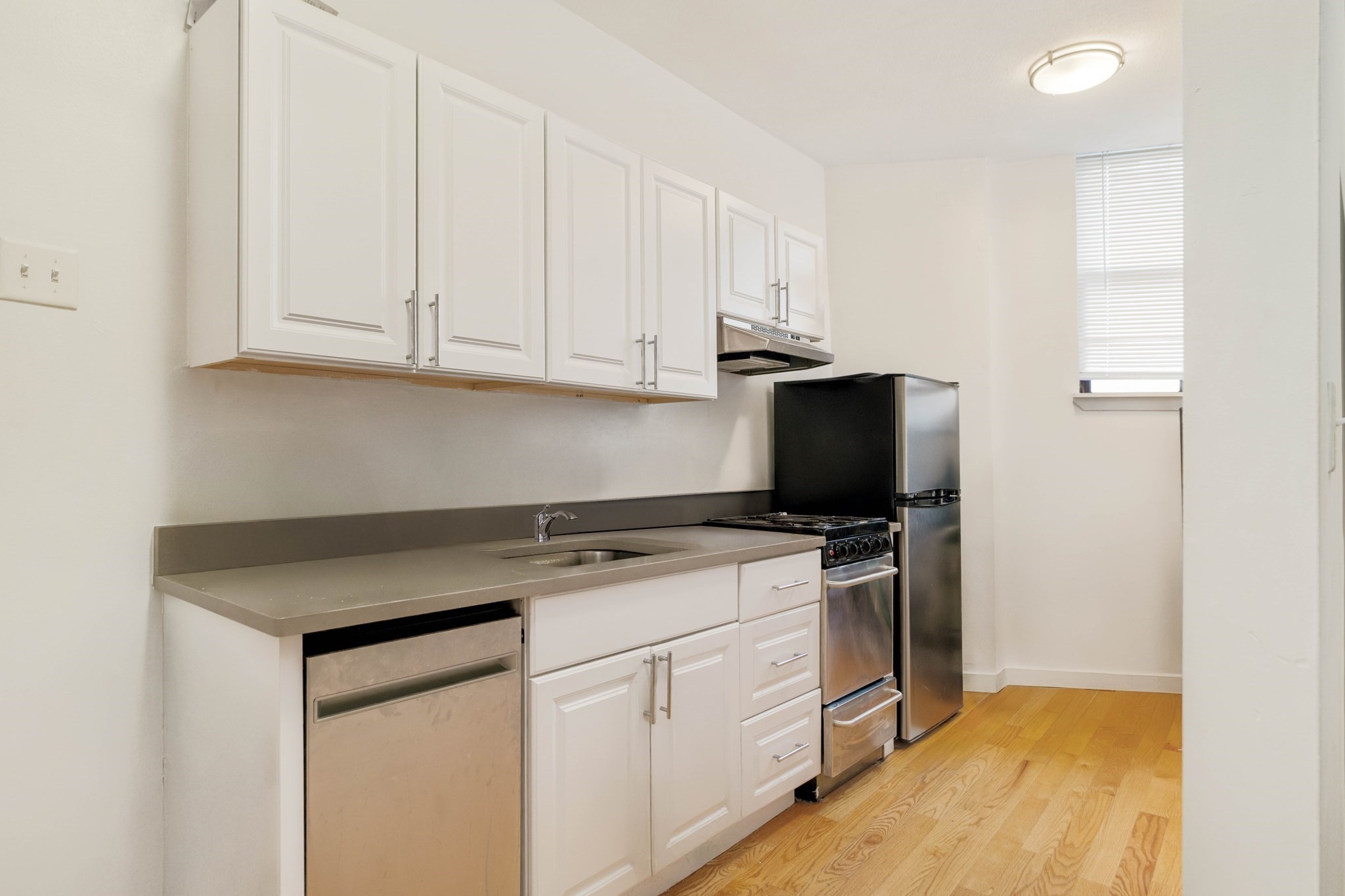 5 N Margin St # 2