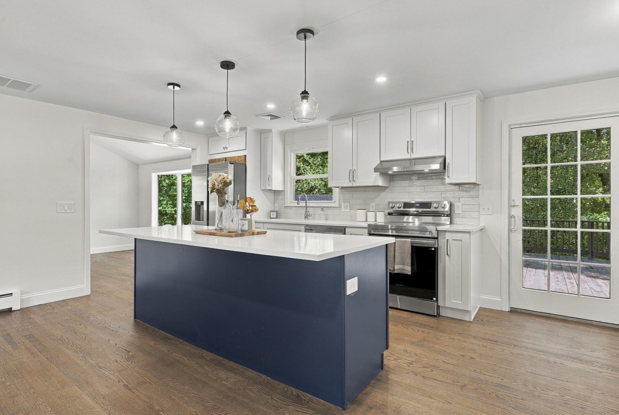 146 Helen Dr