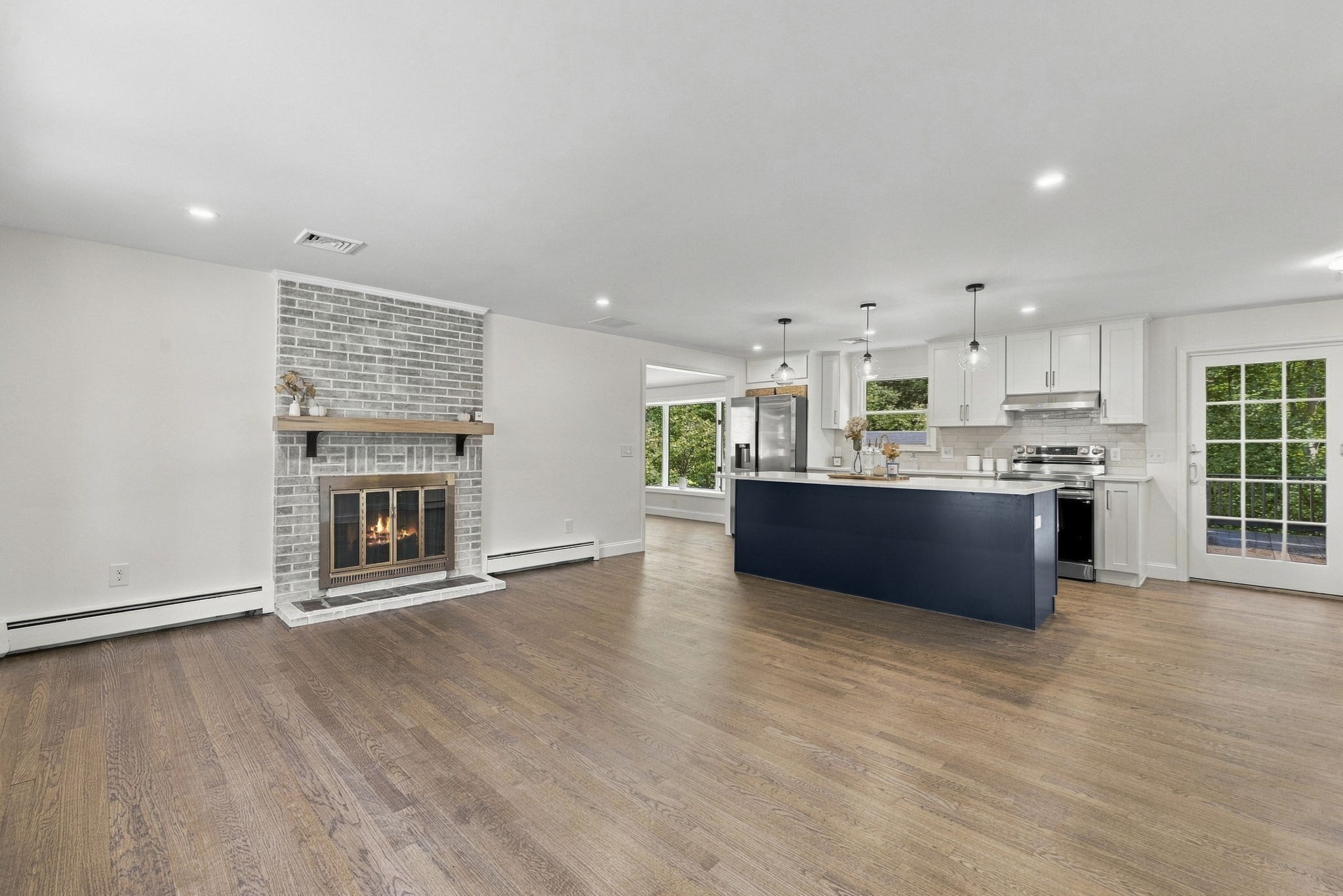 146 Helen Dr