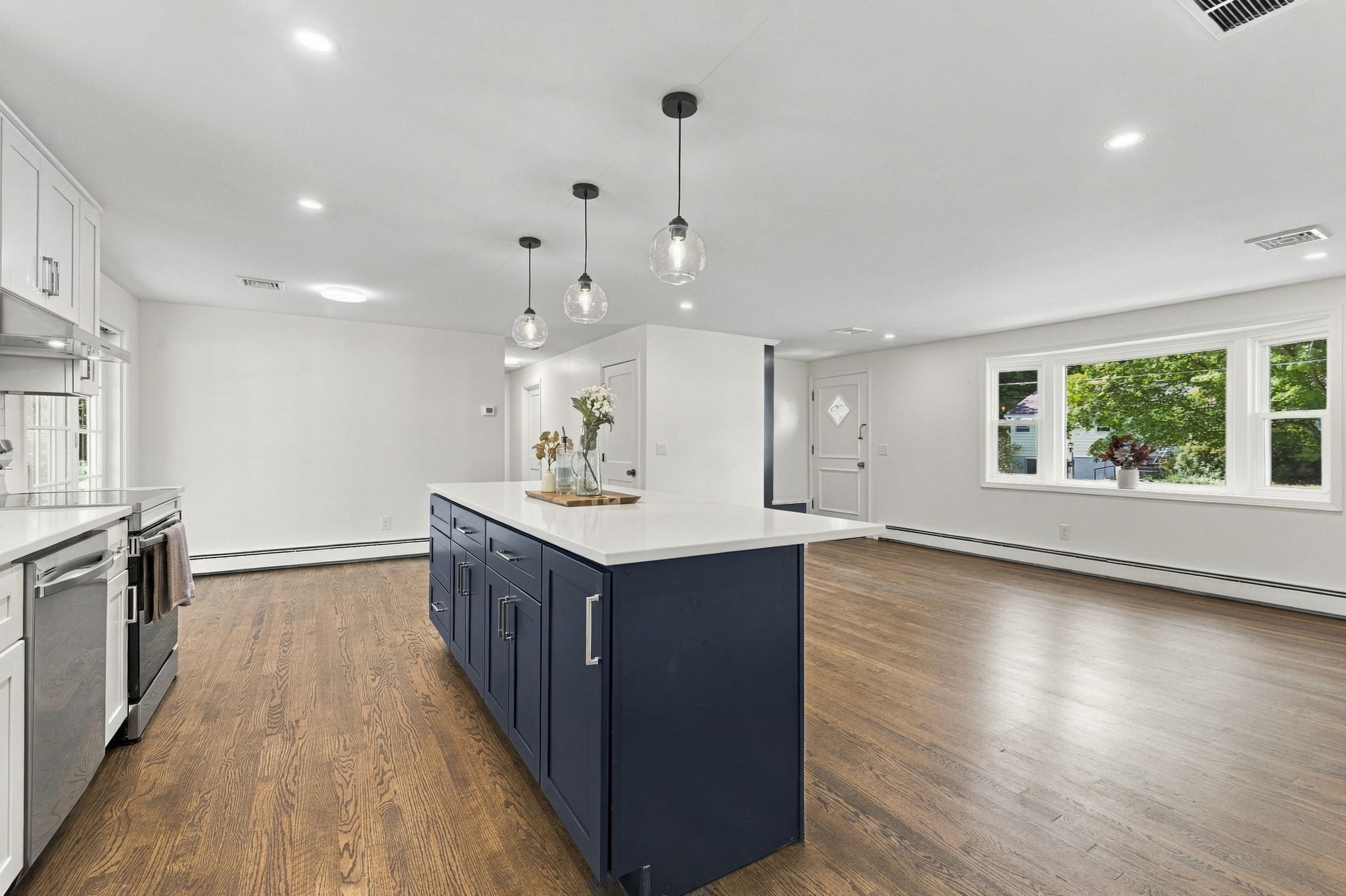146 Helen Dr