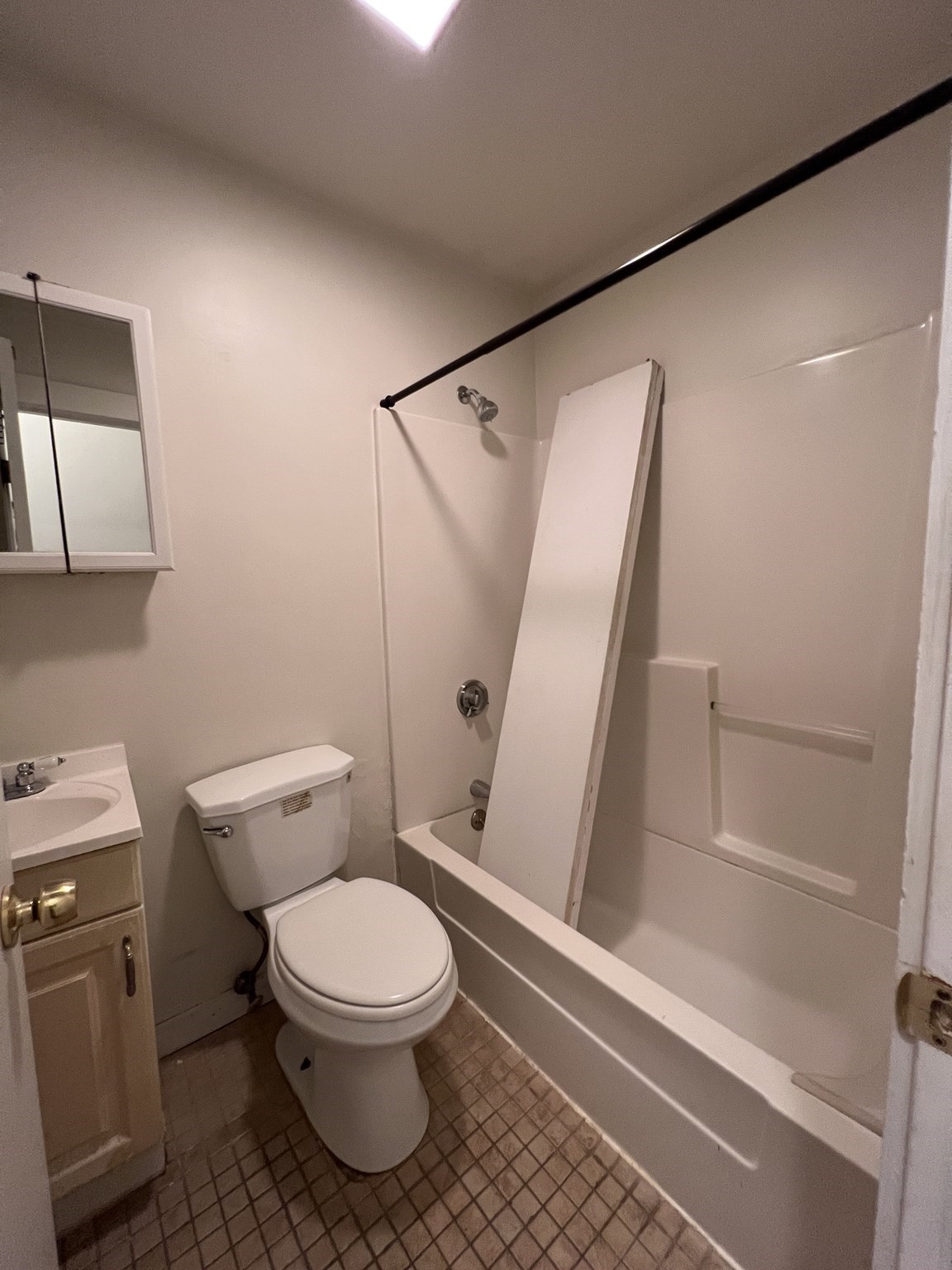 1204 Cambridge Street Unit: 1