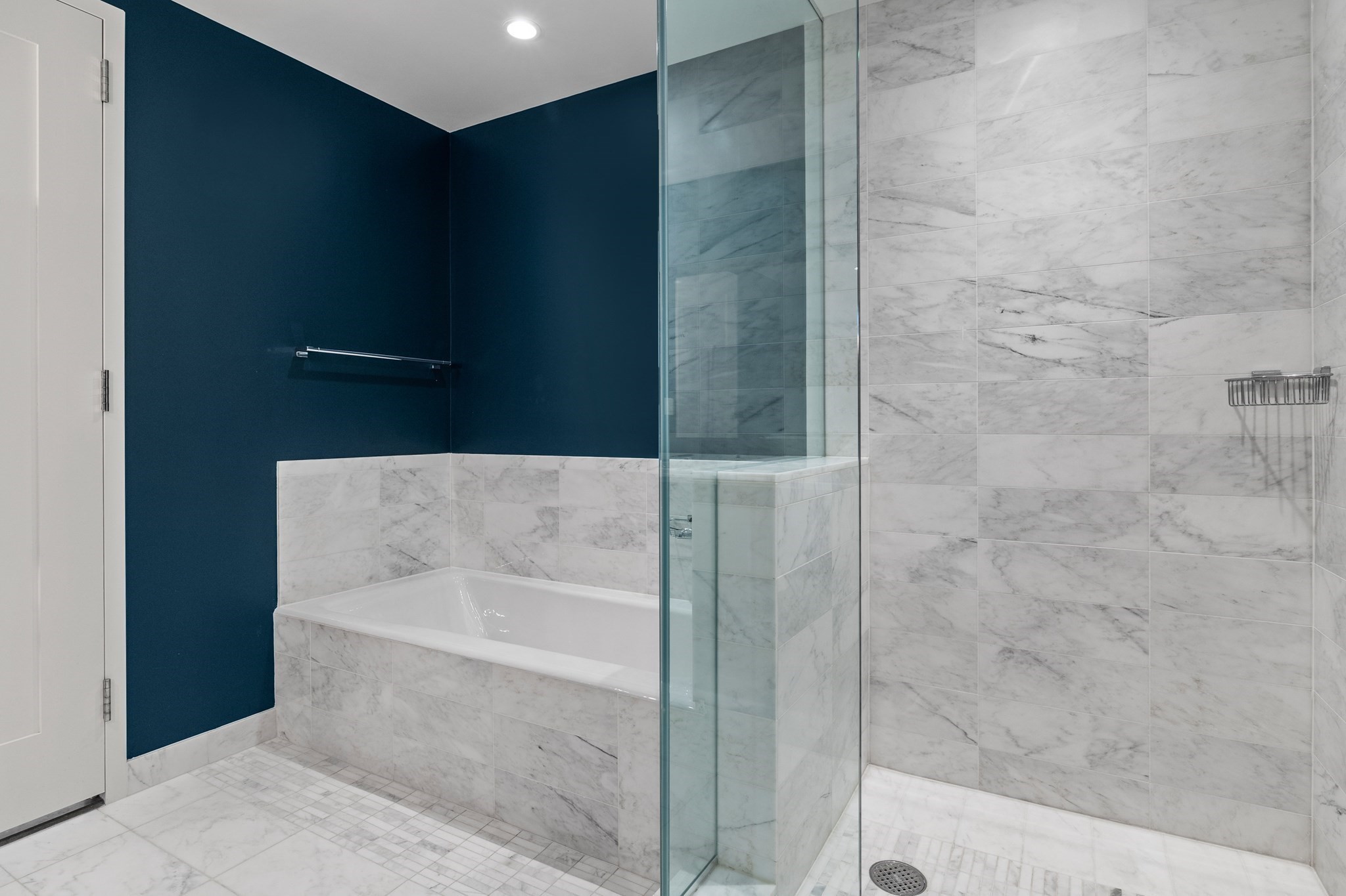580 Washington Street Unit: PH05
