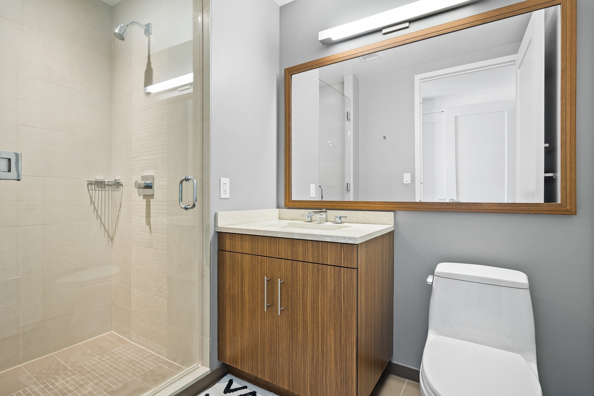 580 Washington Street Unit: PH05