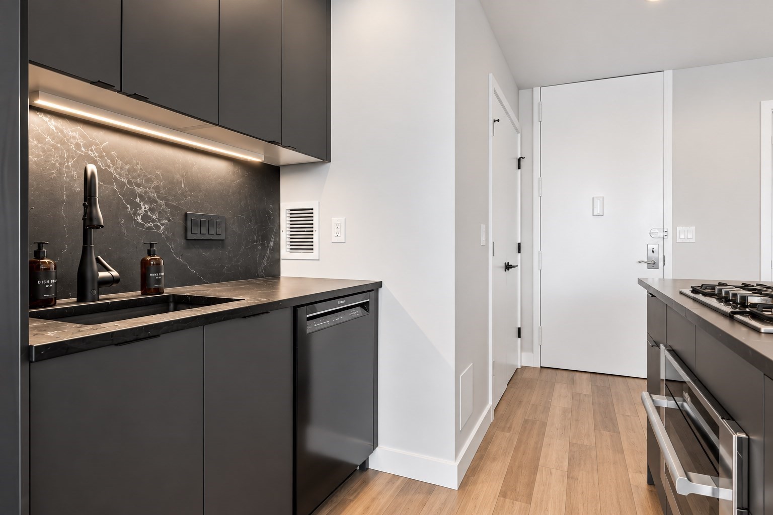 65 E India Row # 10E