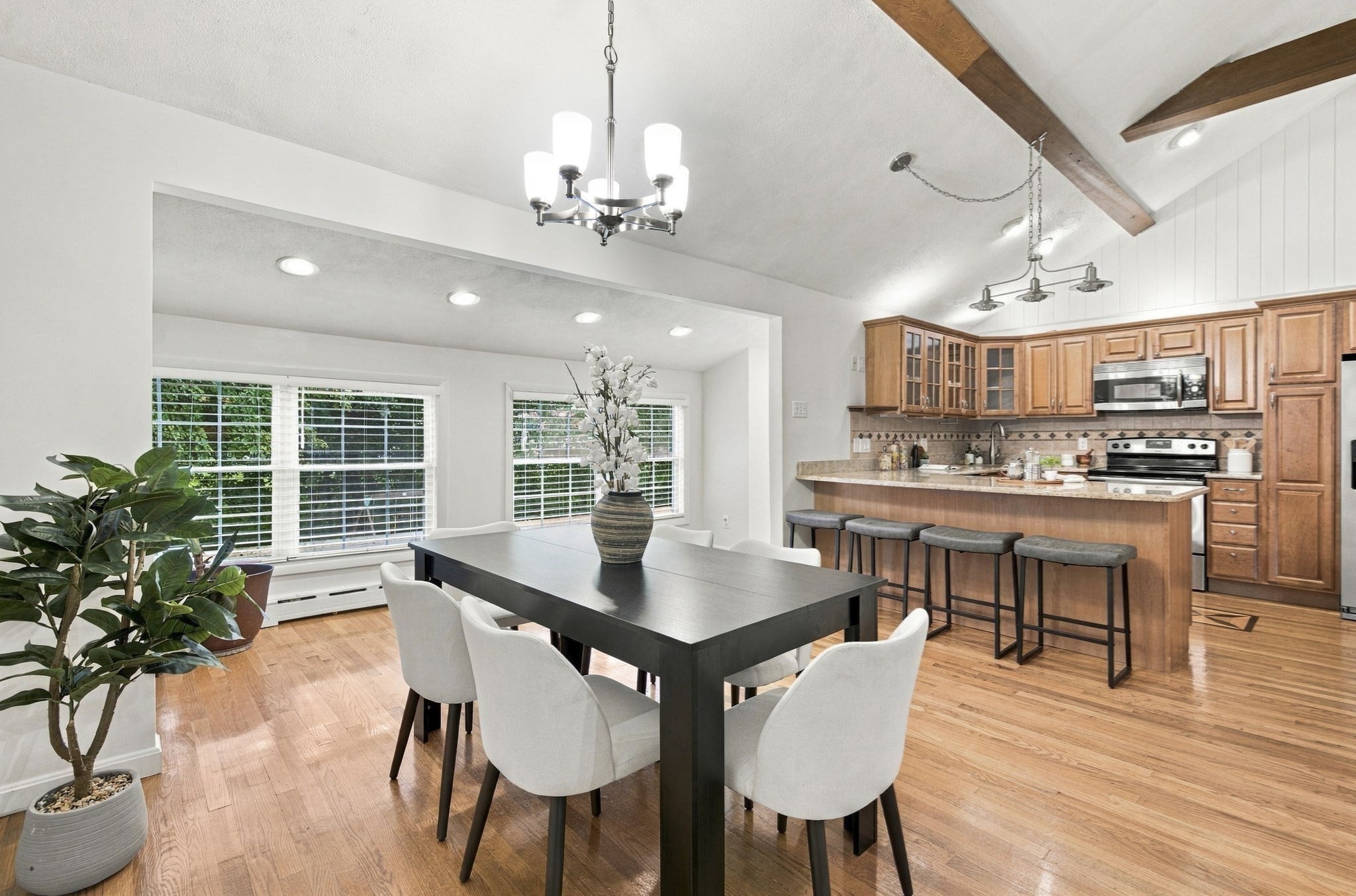 8 Patley Rd