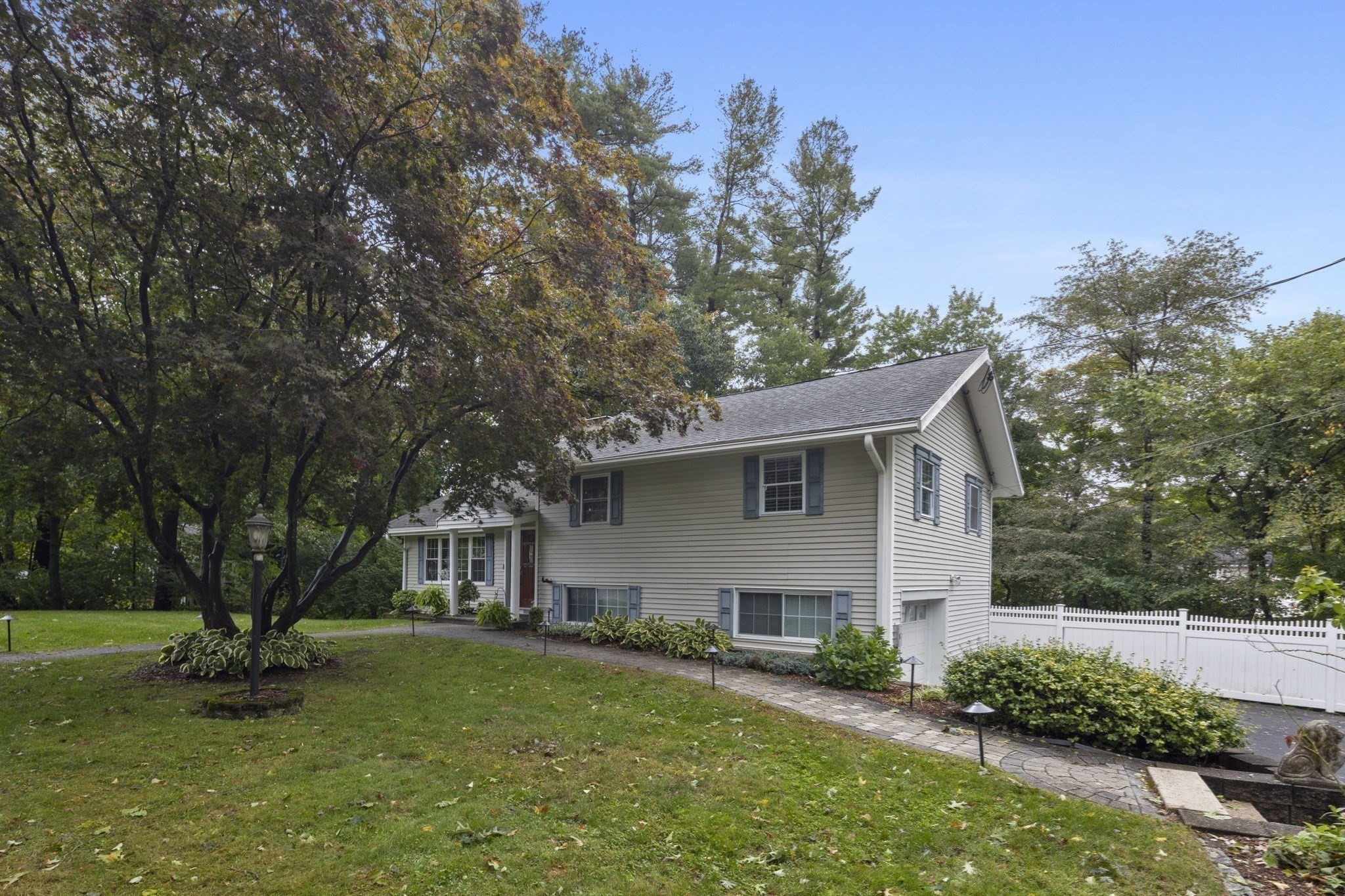 8 Patley Rd