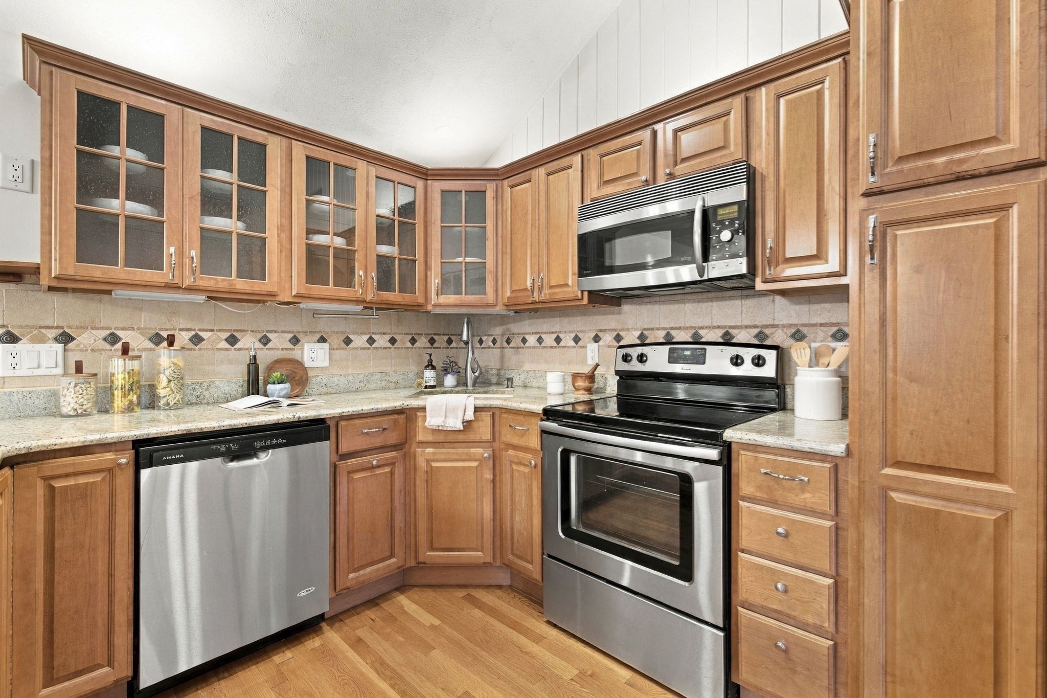 8 Patley Rd