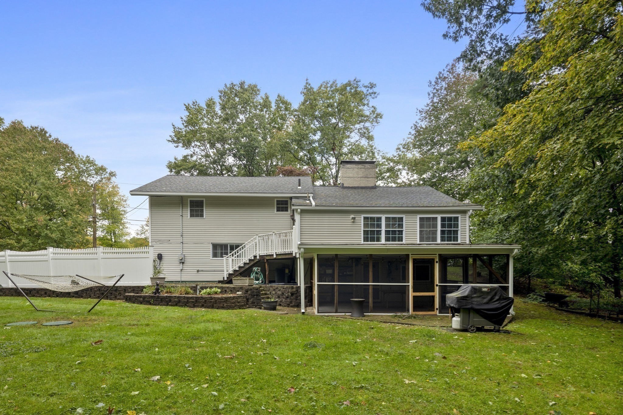 8 Patley Rd