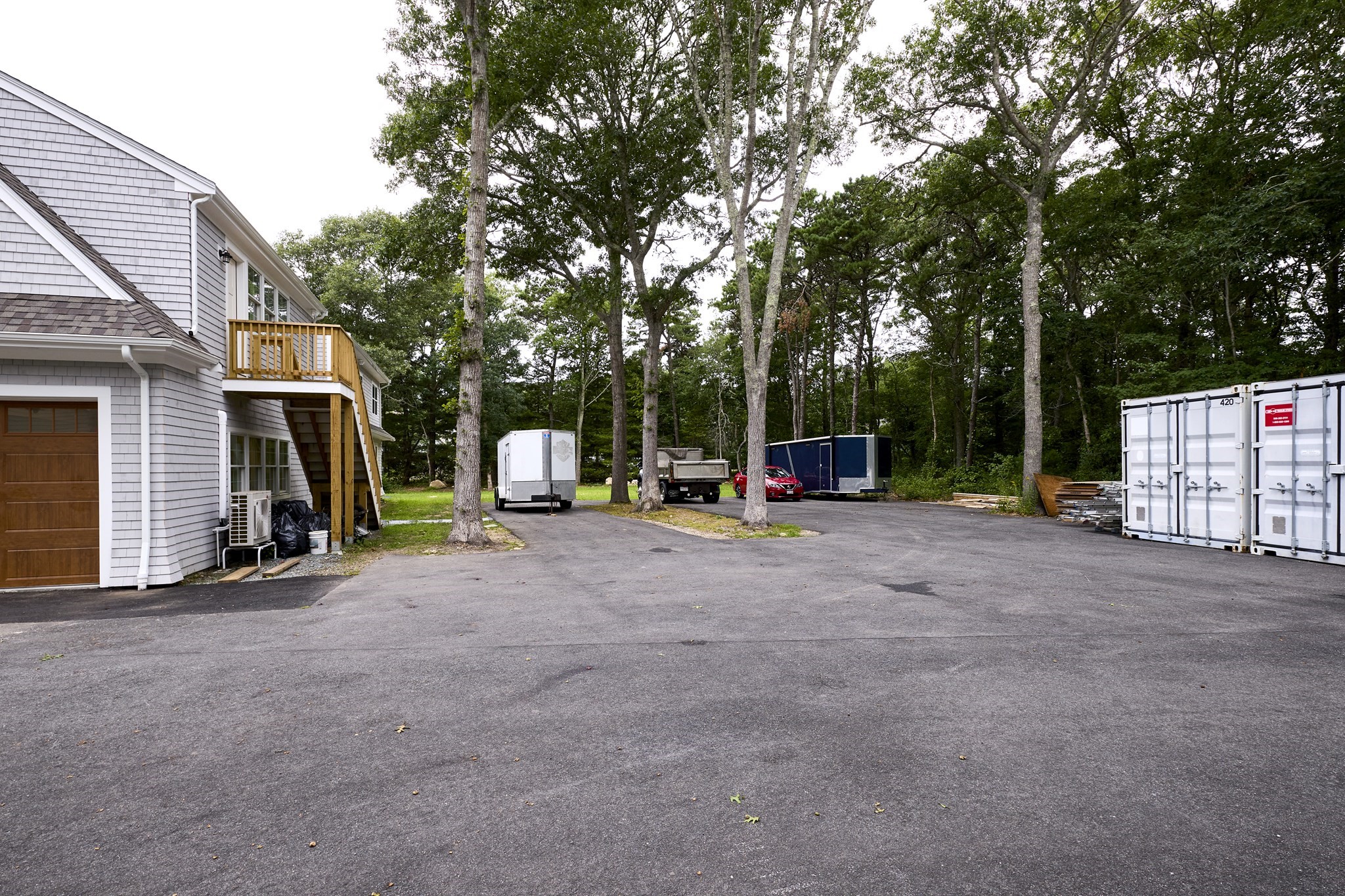 4 Edgerton Dr