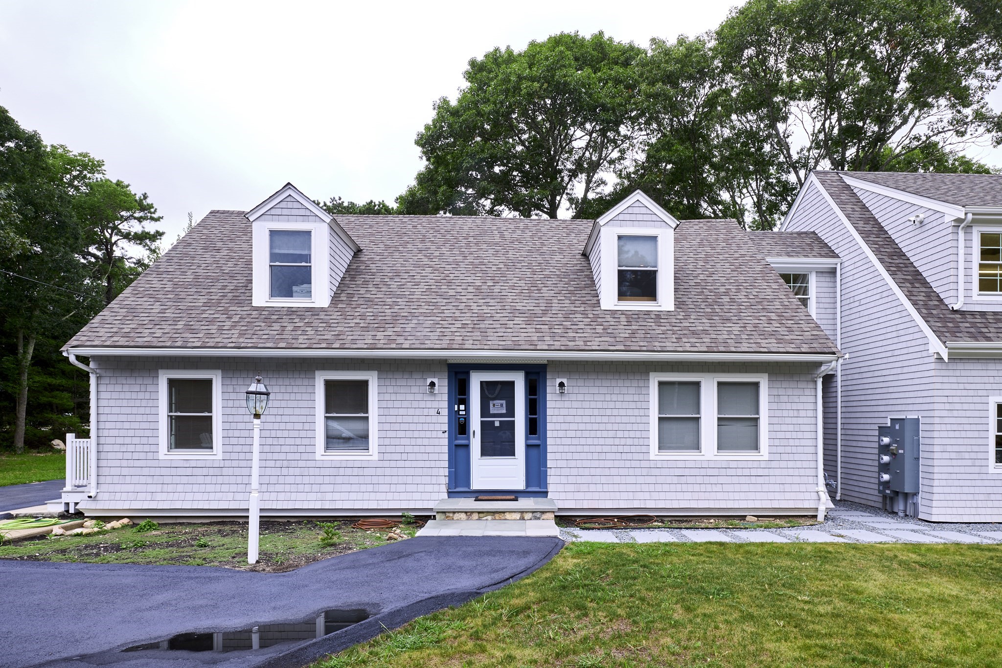 4 Edgerton Dr