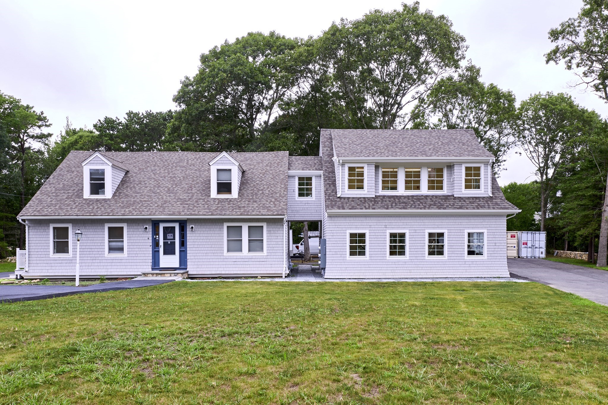 4 Edgerton Dr