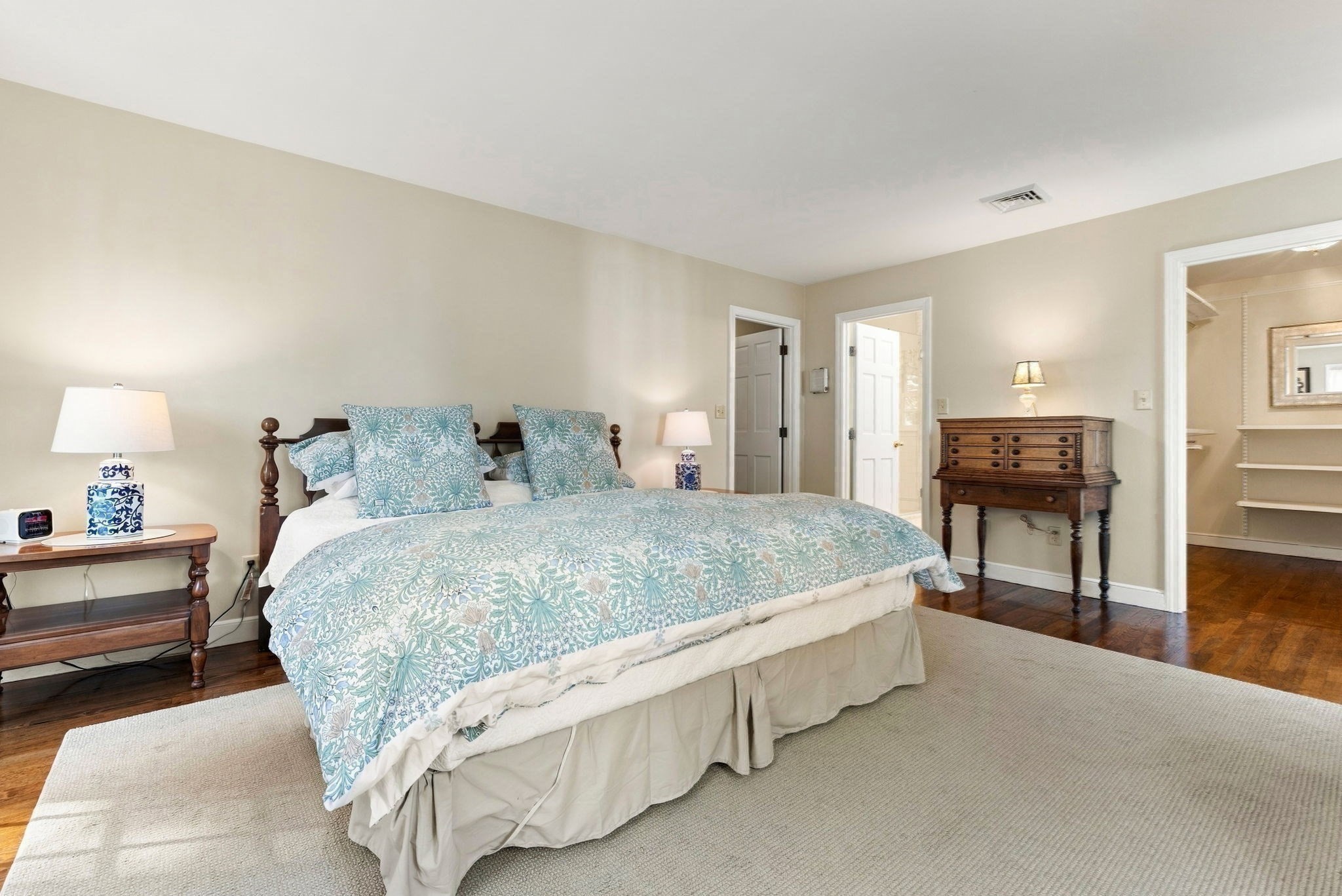 37 Smithshire Est