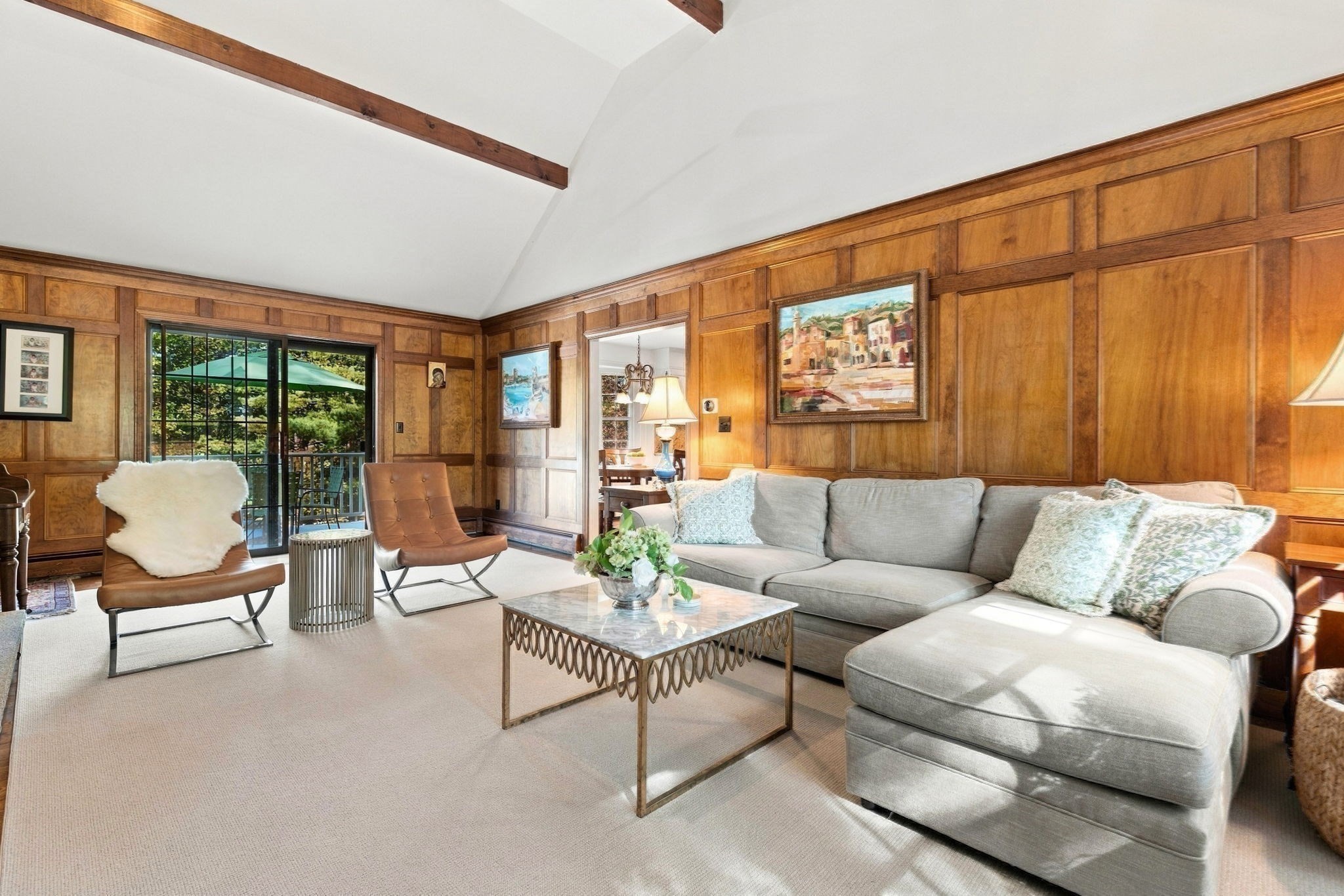 37 Smithshire Est