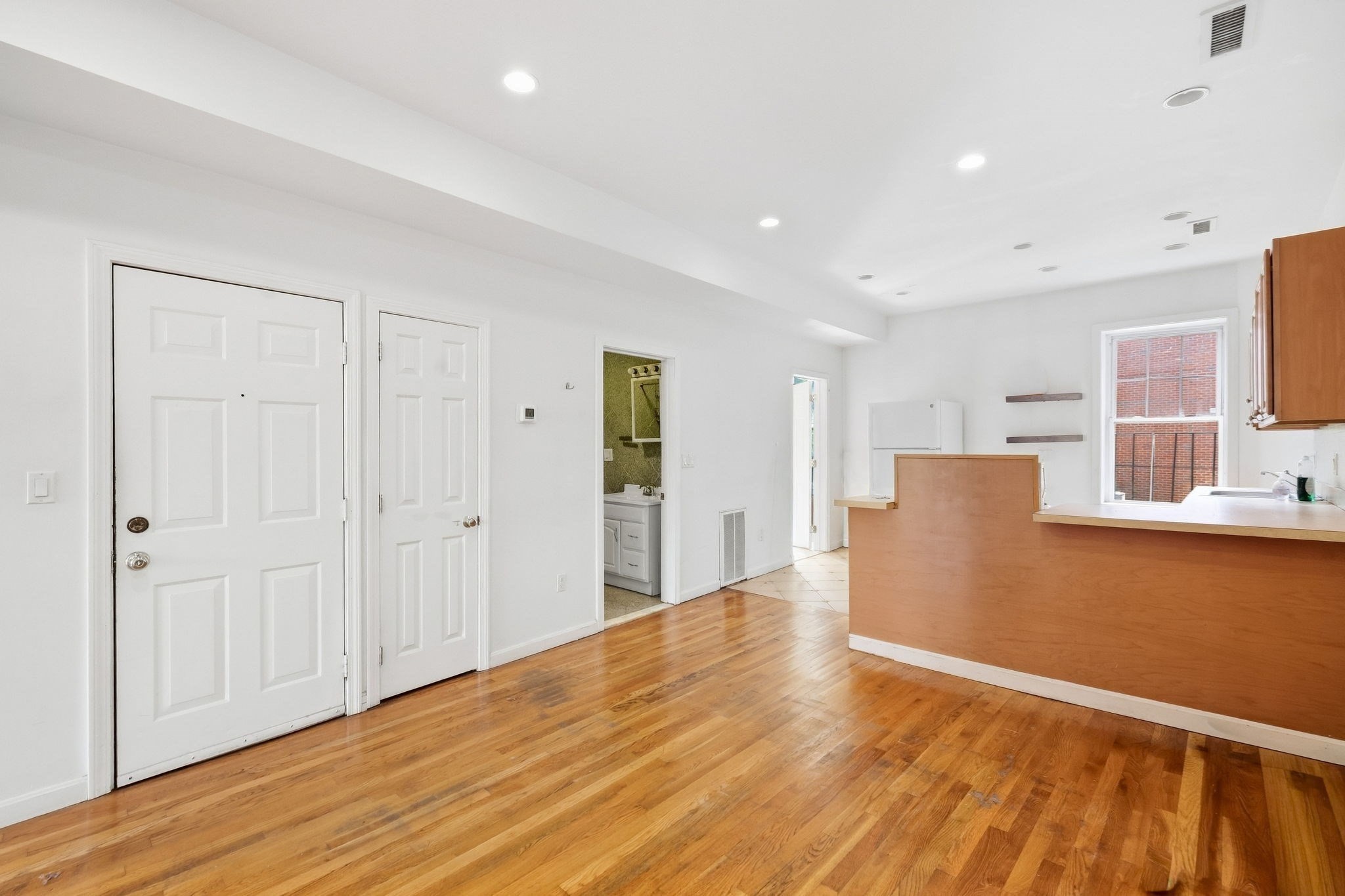 111 Salem Street