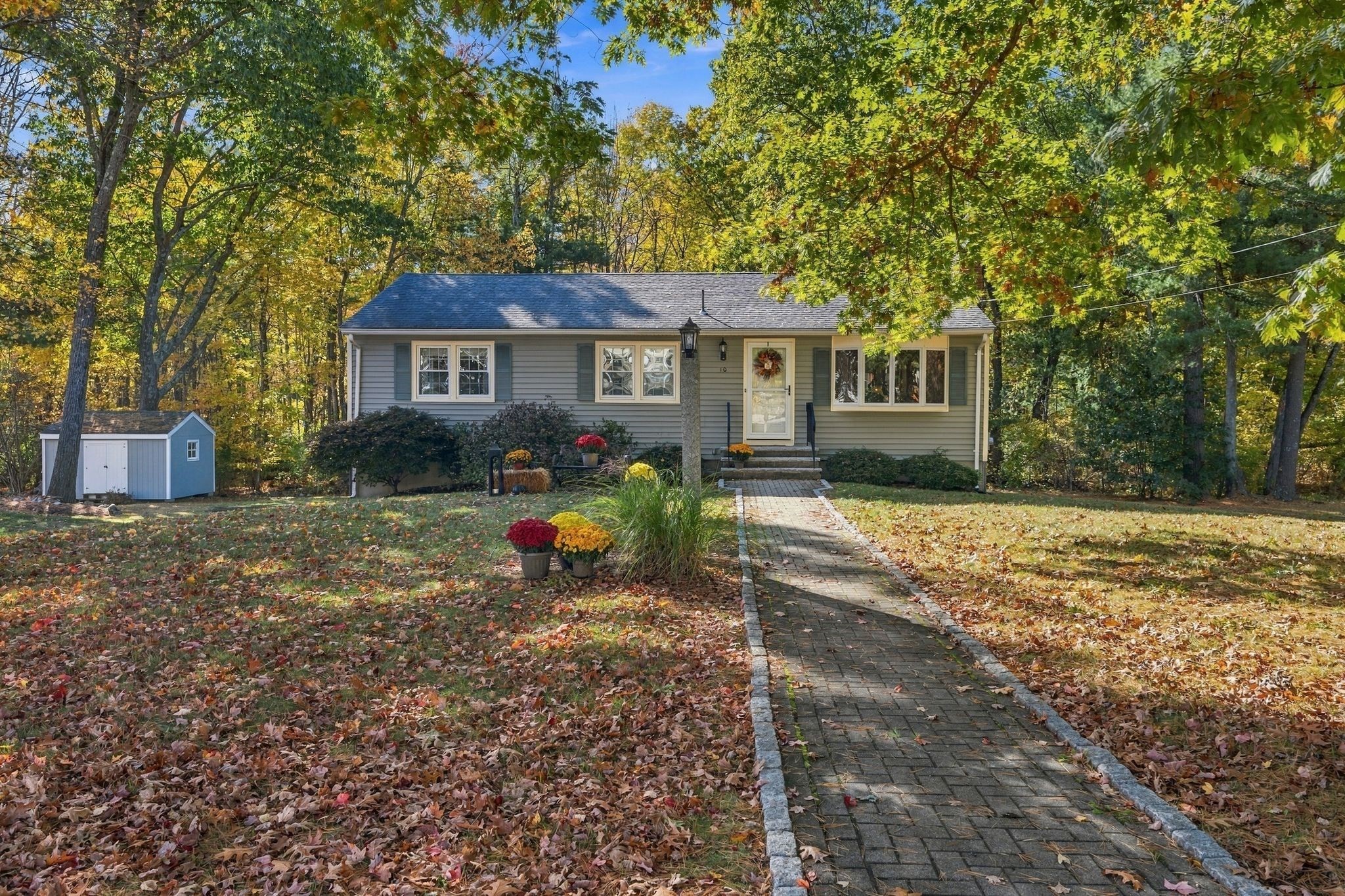 10 Overbrook Rd