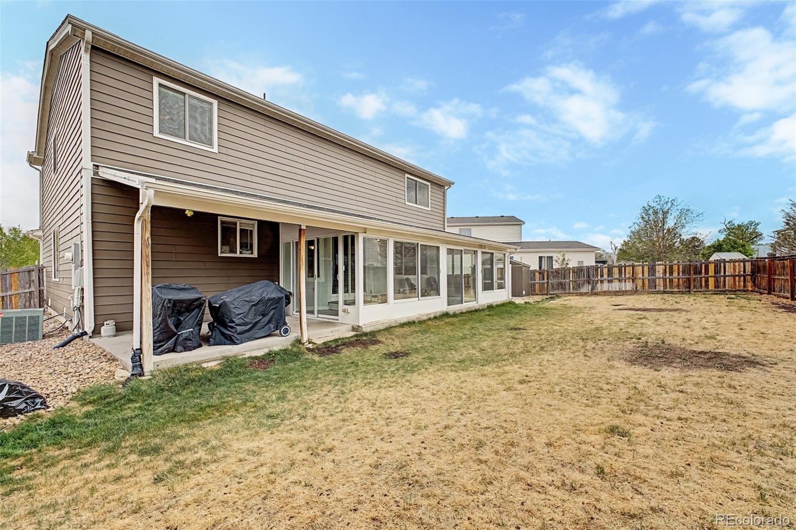 2035 E 125th Place